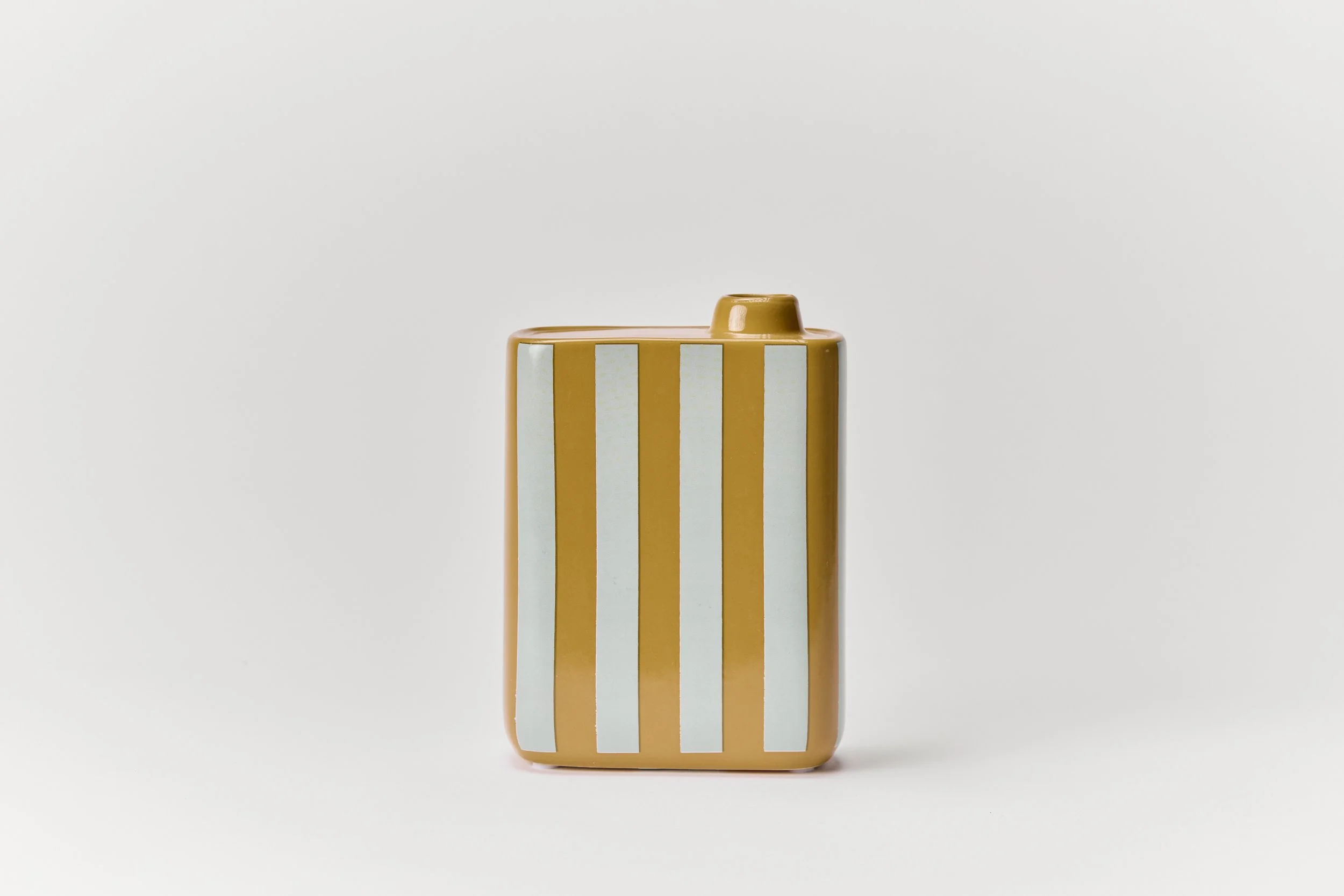 FINDS - Dom Lai - 28th October55442_GRIFFIN SIMM_FINALS.jpg