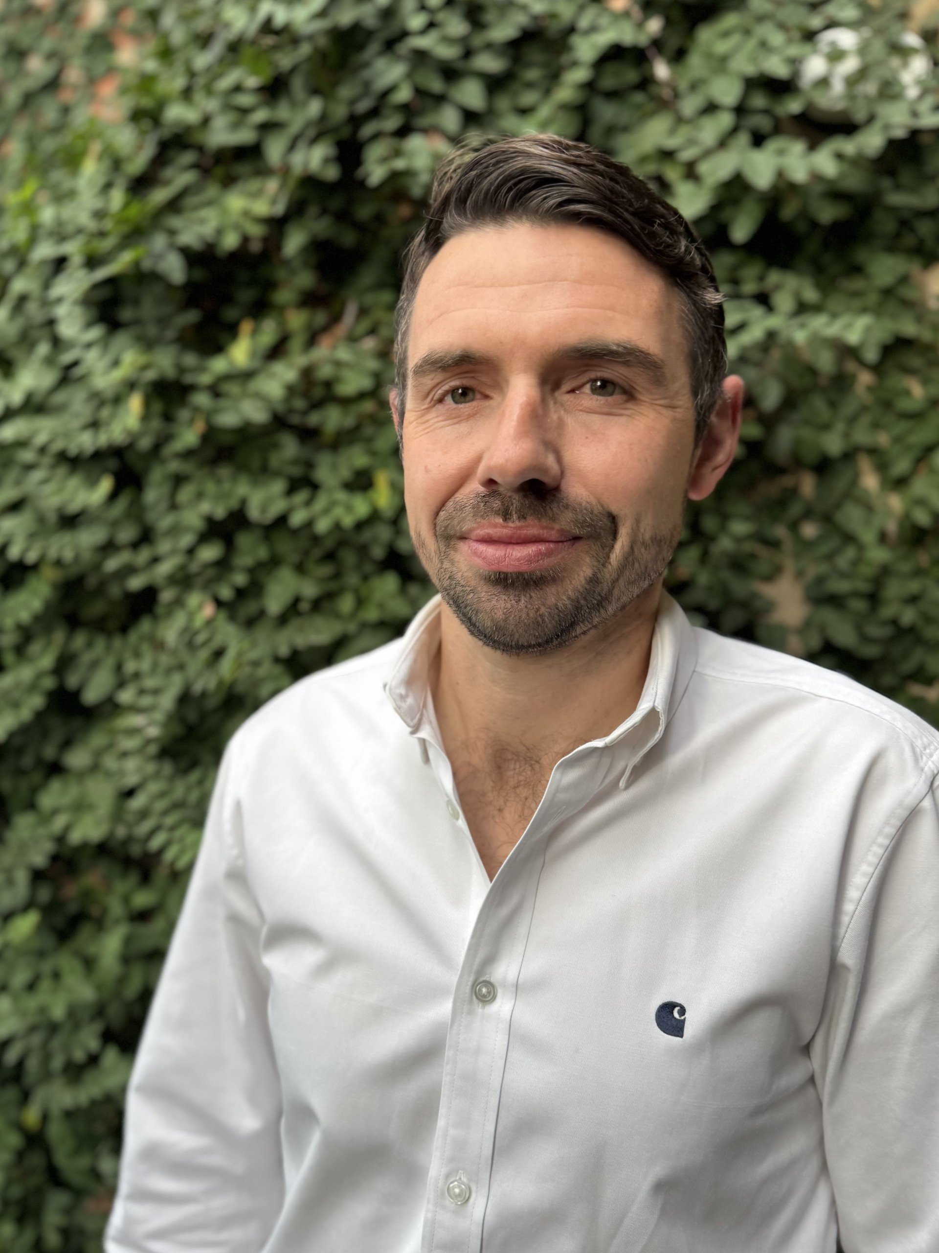 About Cru Cellar Management Wine Consultants