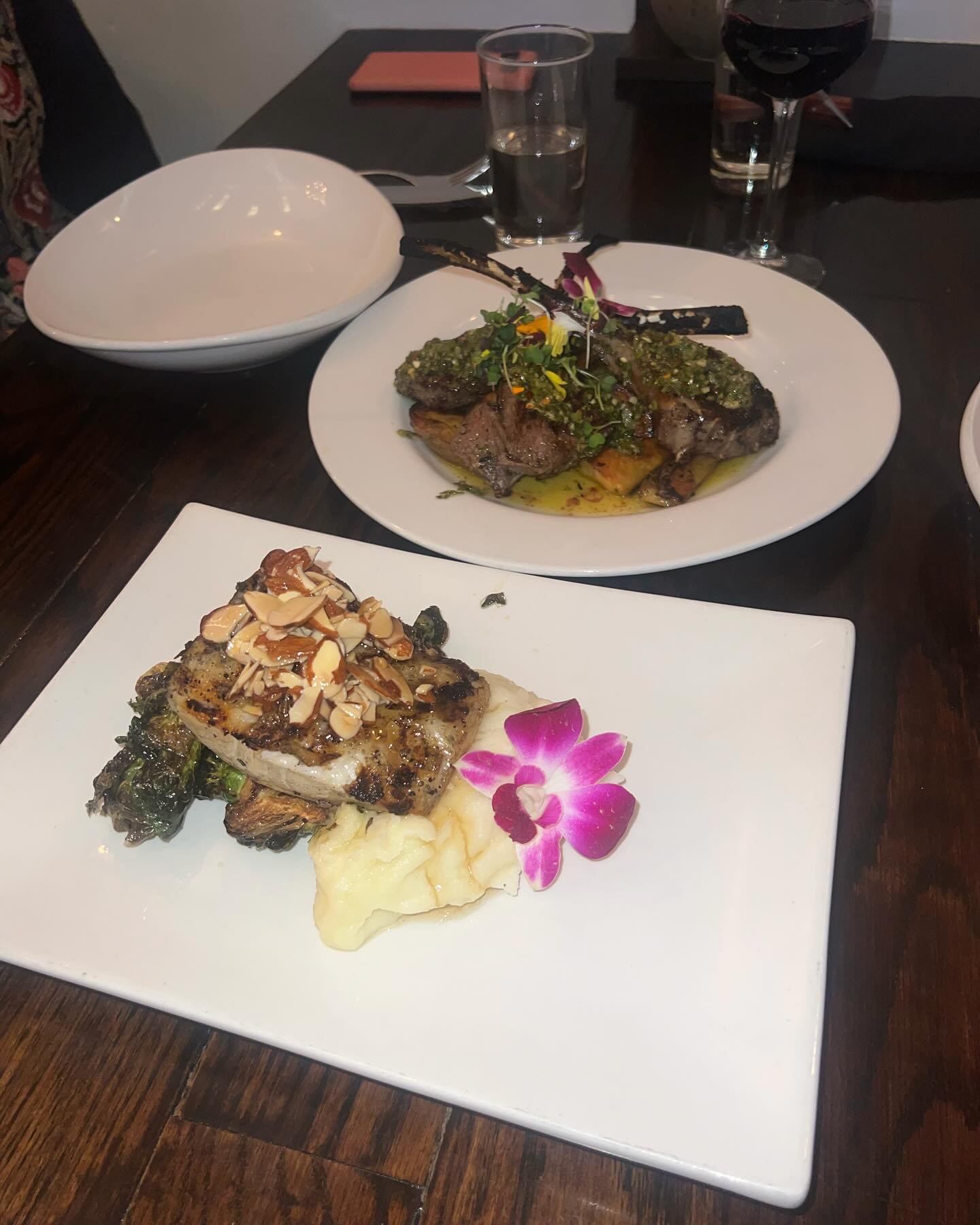 To the people who ask what&rsquo;s &ldquo;your&rdquo; favorite dish&hellip;.. these 2 por favor