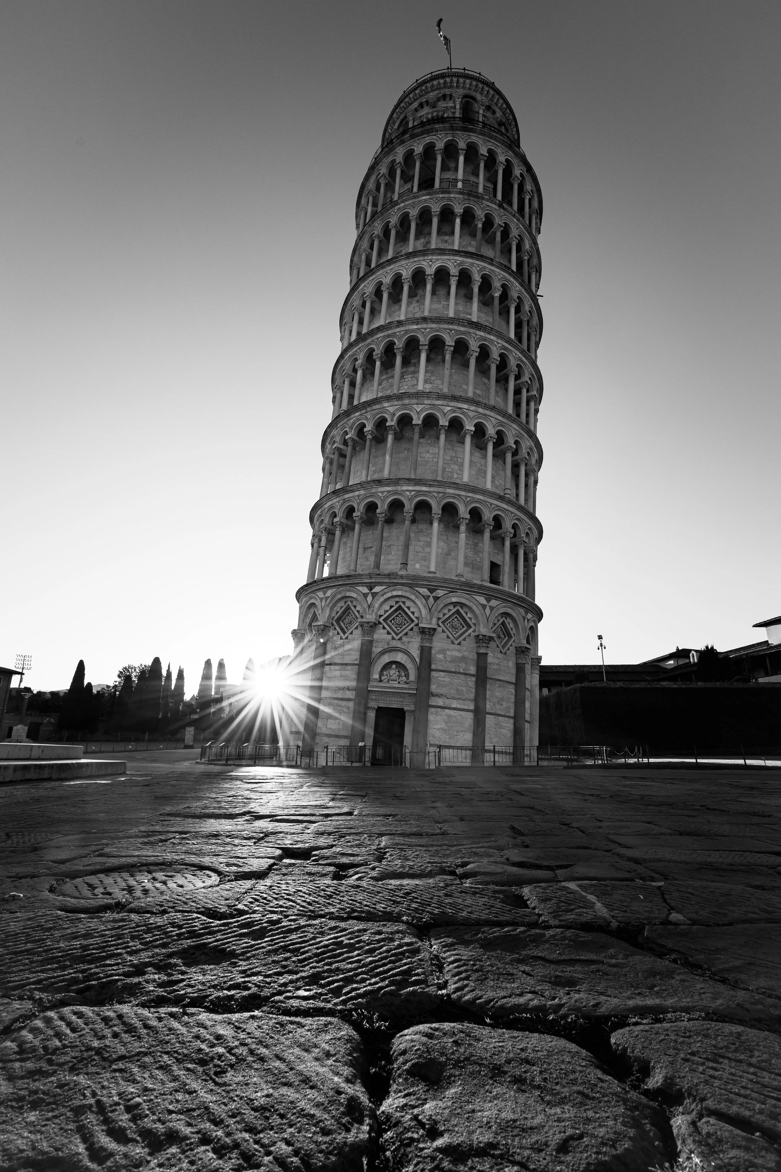 Pisa e la lezione della luce: Dall'Impressionismo alla Fotografia d'Interni