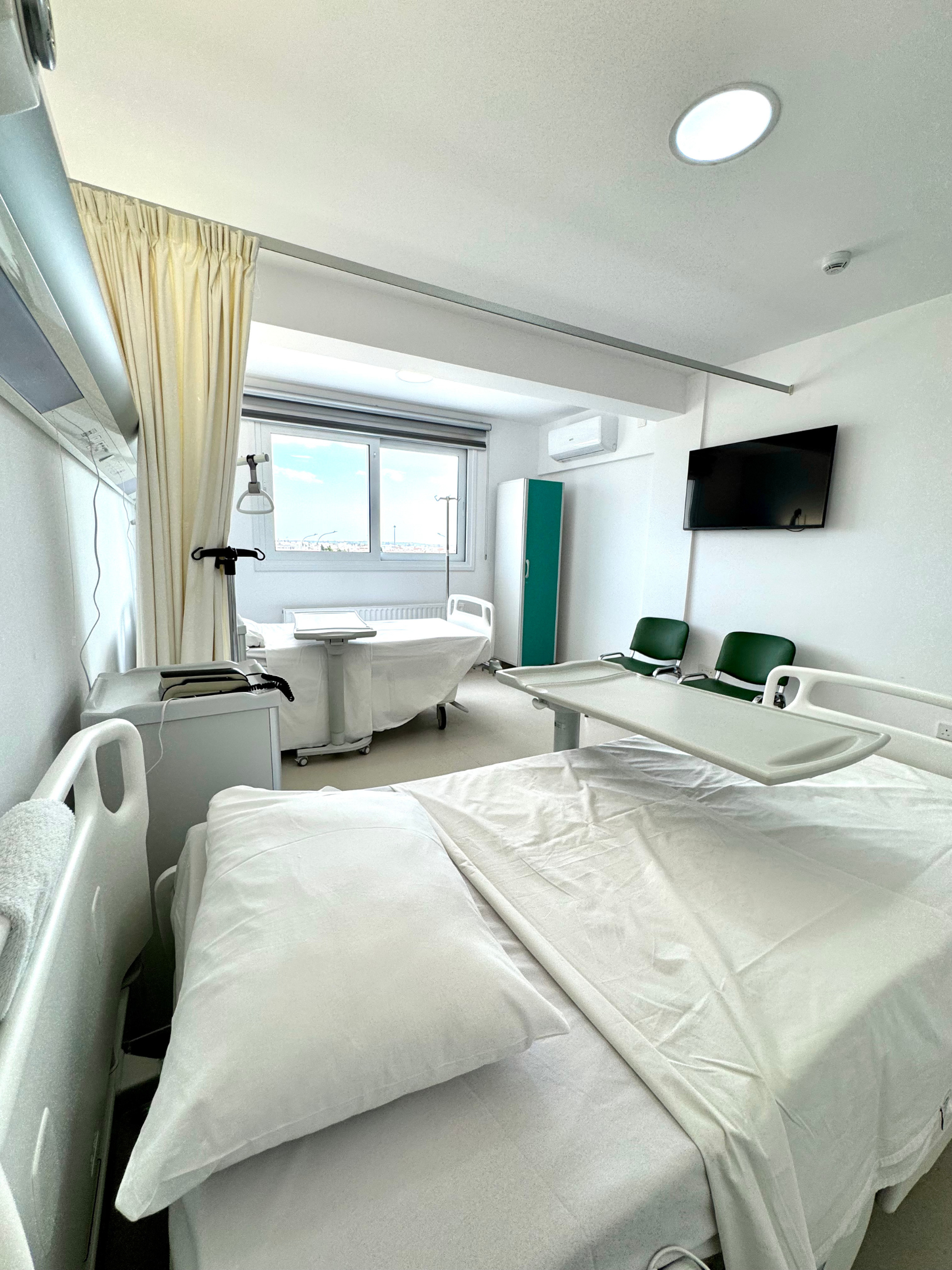 santa marina polyclinic room