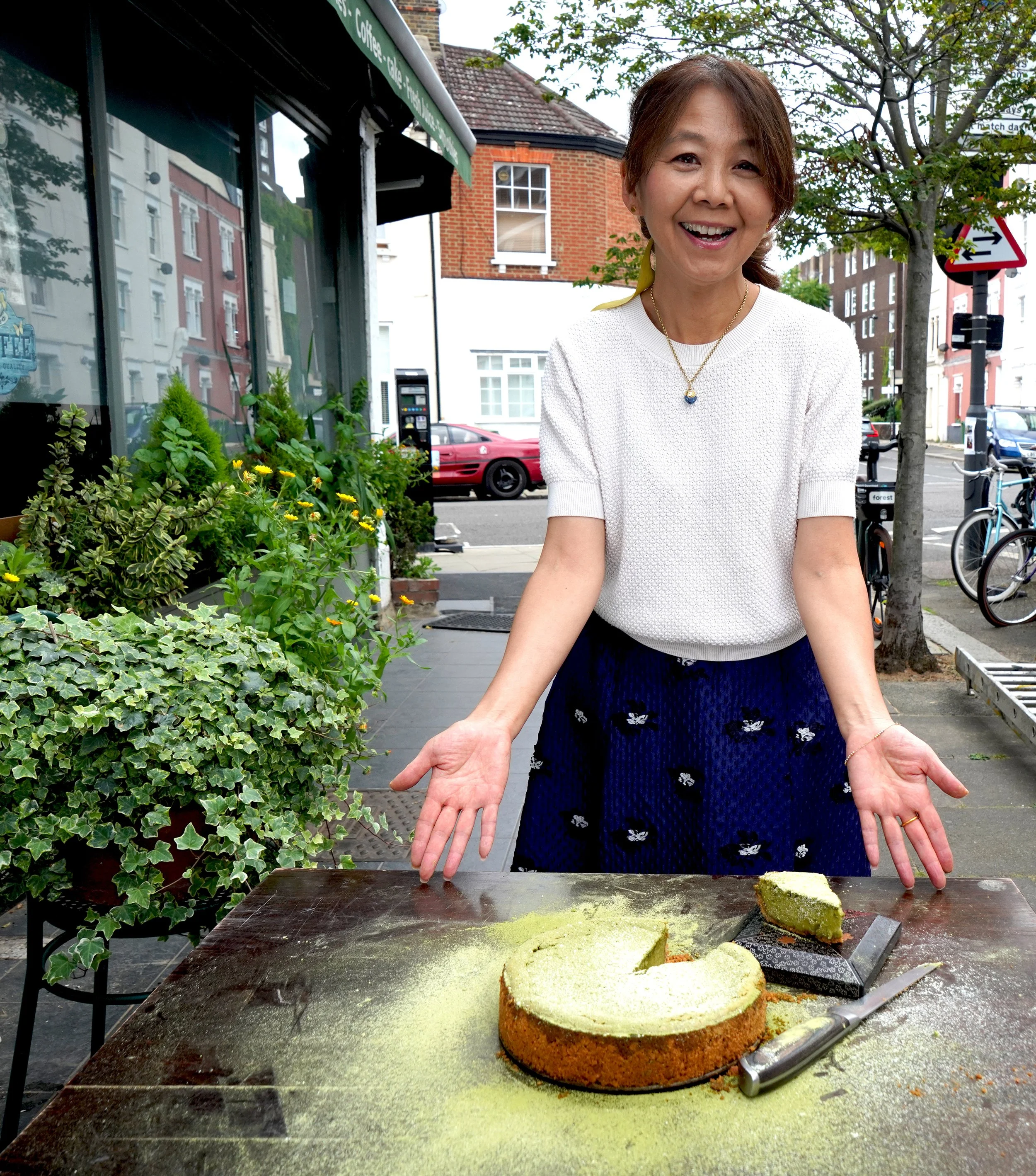 Match baked cheesecake