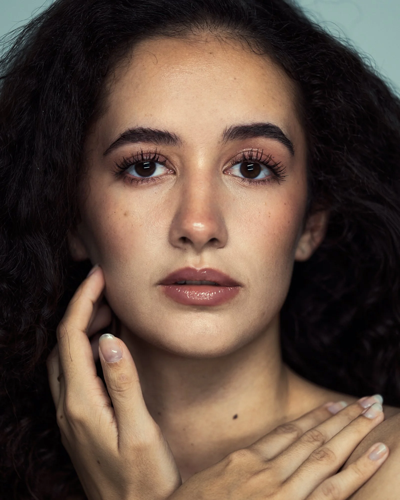 Fotostudio-Zu╠êrich_dot-RAW-Studio_Valeria-Hongler_Actress_Portraitfotografie 18.jpg