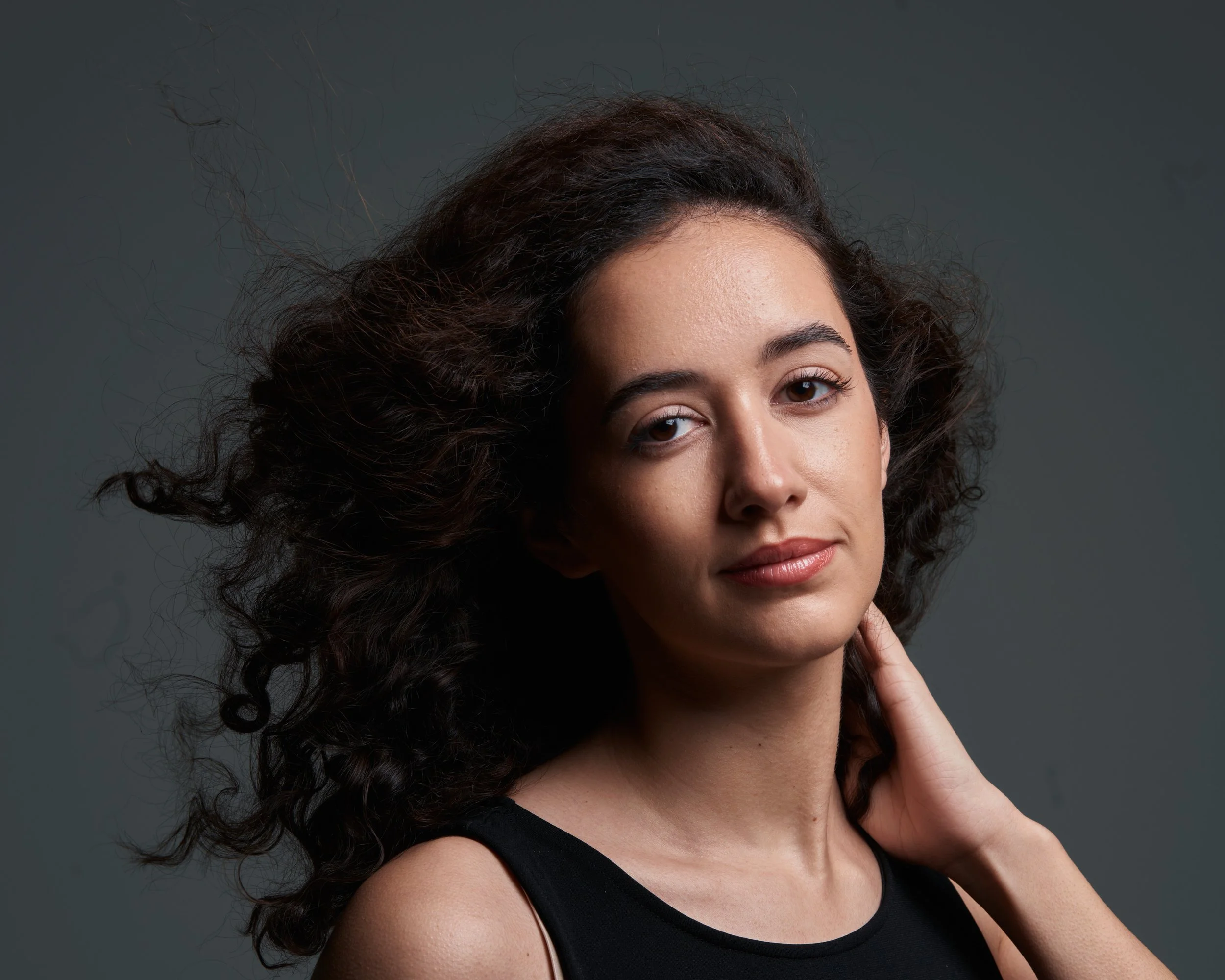 Fotostudio_Mietstudio_Zu╠êrich_dot-RAW-Studio_Fotoshooting-Portraitfotos 3.jpg