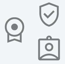 Symbole für Zertifikat, Schutzschild mit Häkchen und Kamera