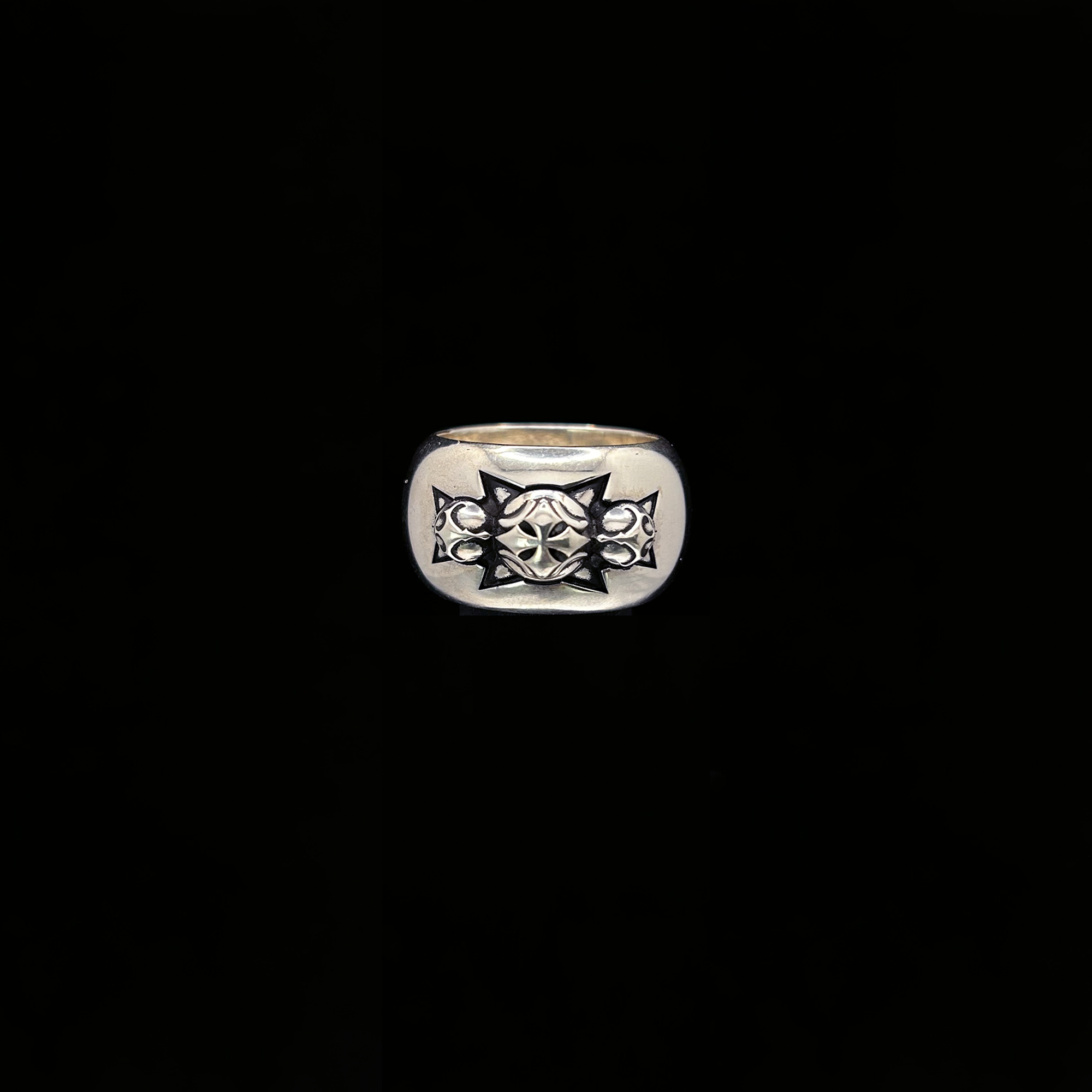 xXx ring 2.png