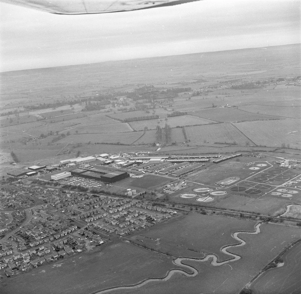 Taken in Jan 1989. Haydon Hill and Rabans Lane
Photograph Credit: The Bucks Herald
