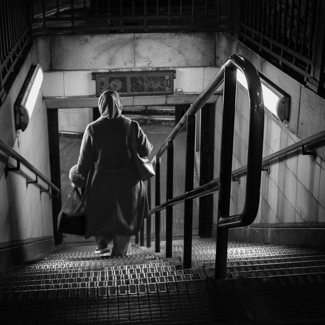 Last week's #52frames theme was Low Key; I found this great lighting in the entrance to an East London tube station and made this image: Homeward bound underground.

#London  #streetphotography #in_public_streets #SPiCollective #street_badass #street