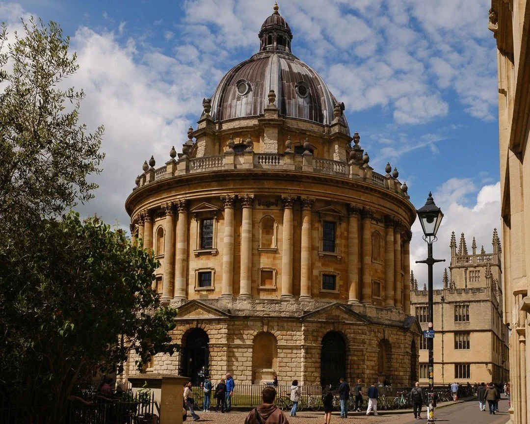 Quintessential  Oxford on a summer's day.

#Oxford #oxford_uni #summer #radcam

Fuji X-T5 and XF16-55mmF2.8 WR II