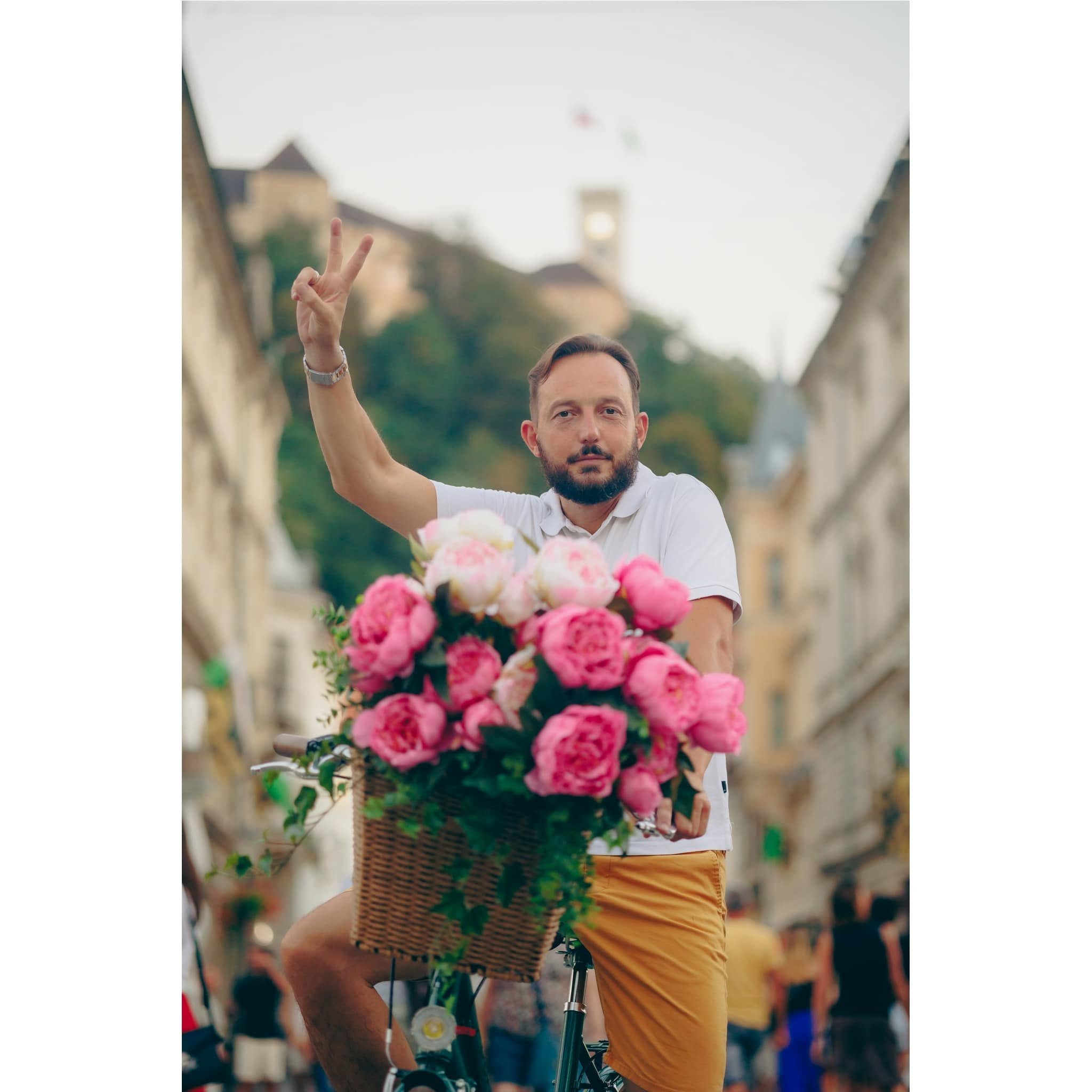 Travel photography session in Ljubljana by Črt Piksi