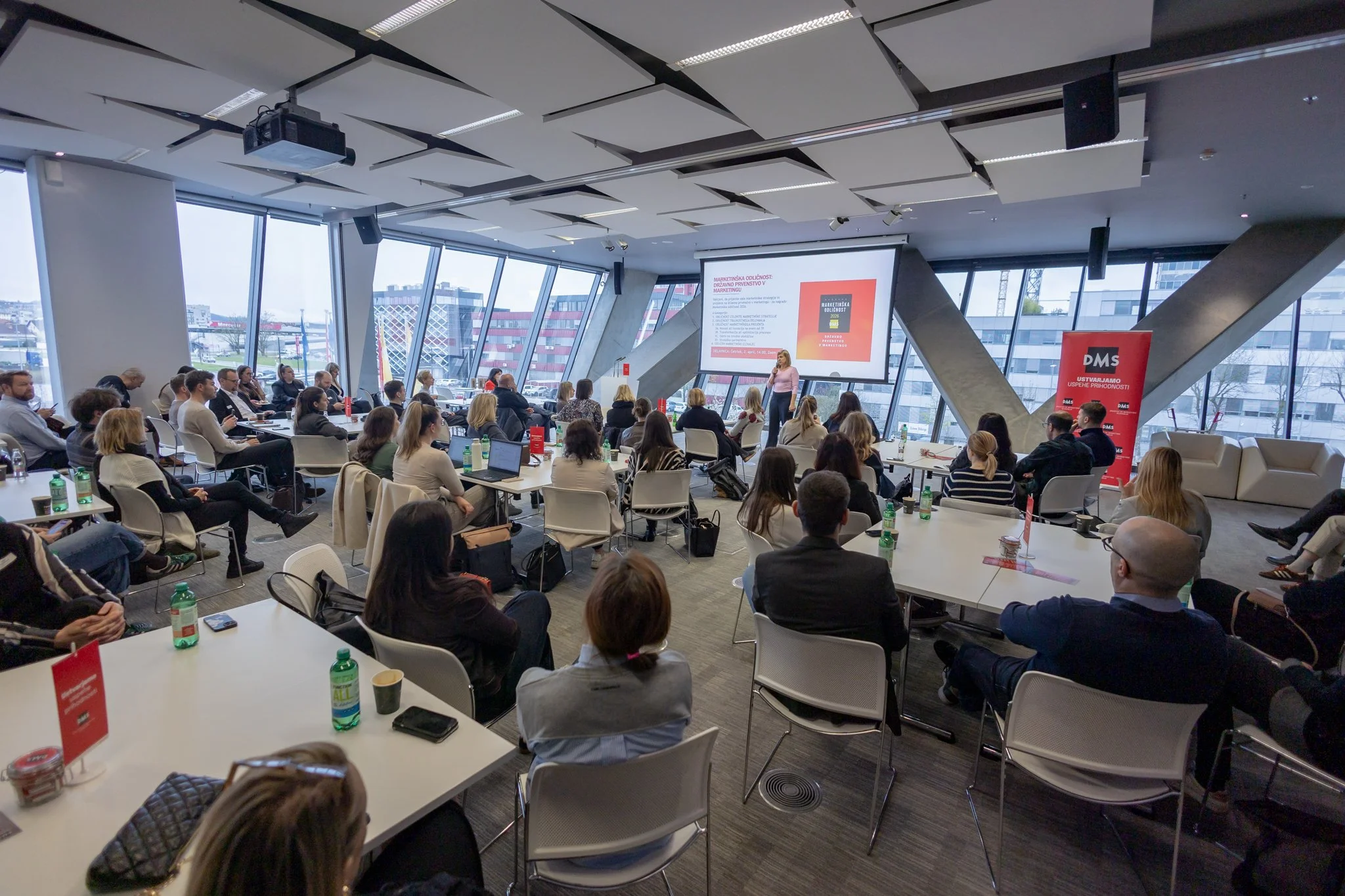 _P_X0712piksiwork_conferences.JPG