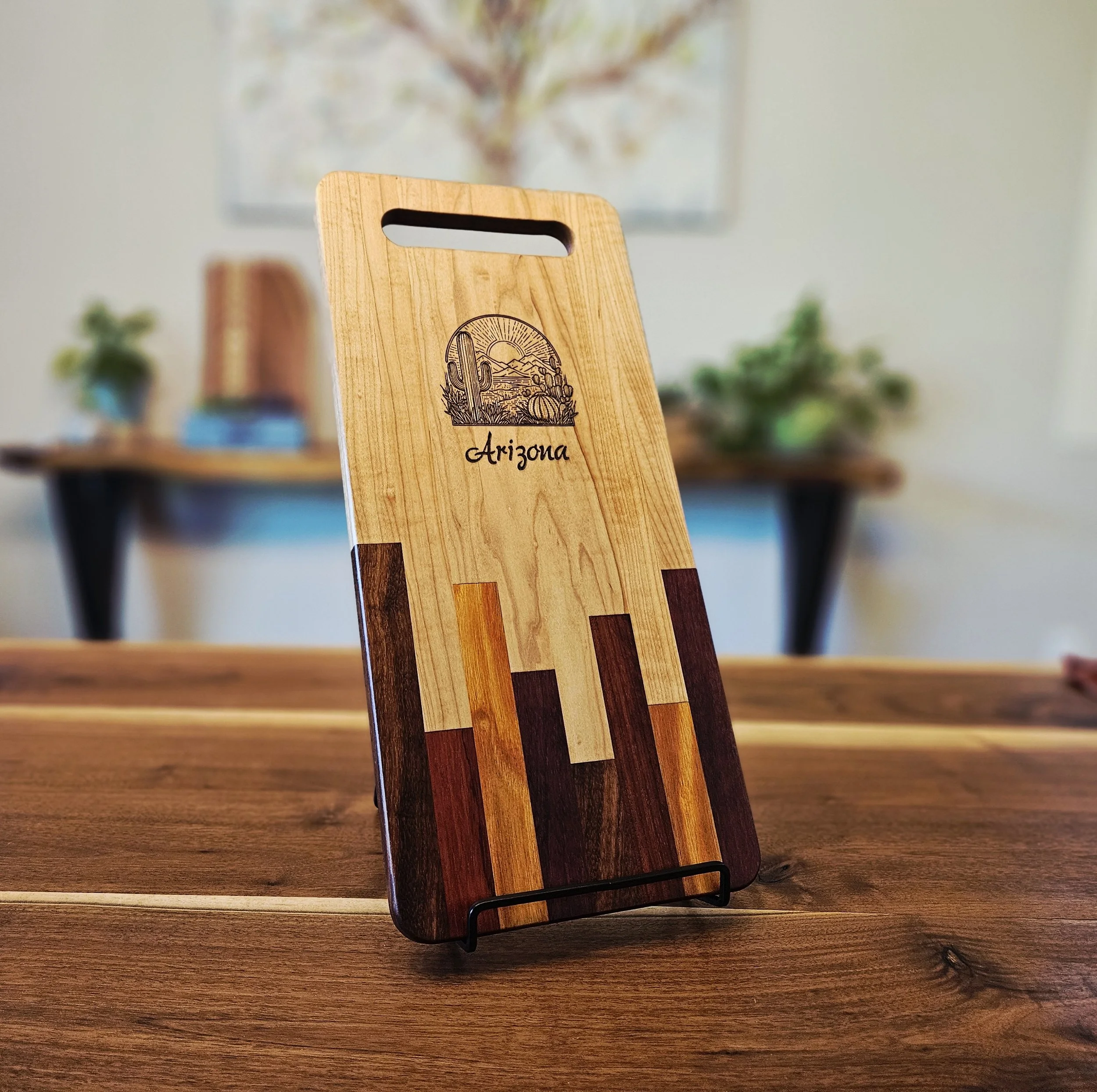 Modern Charcuterie Board with Desert Icon Laser-Engraving