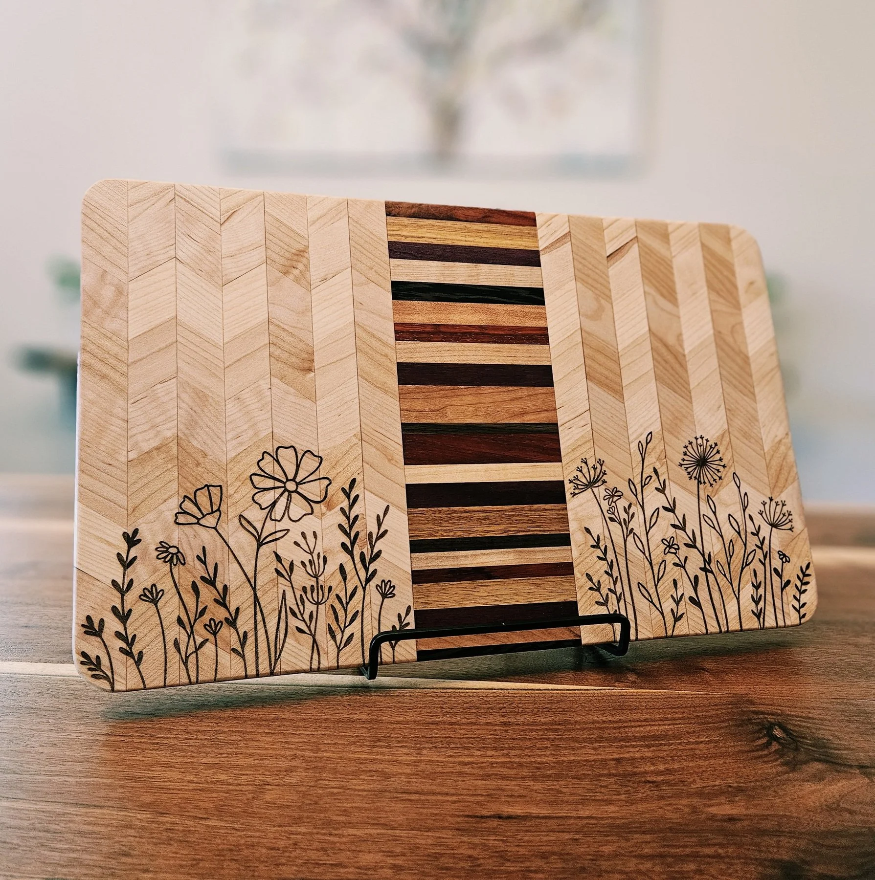 Summer_Wildflowers_Cuttingboard1.jpg