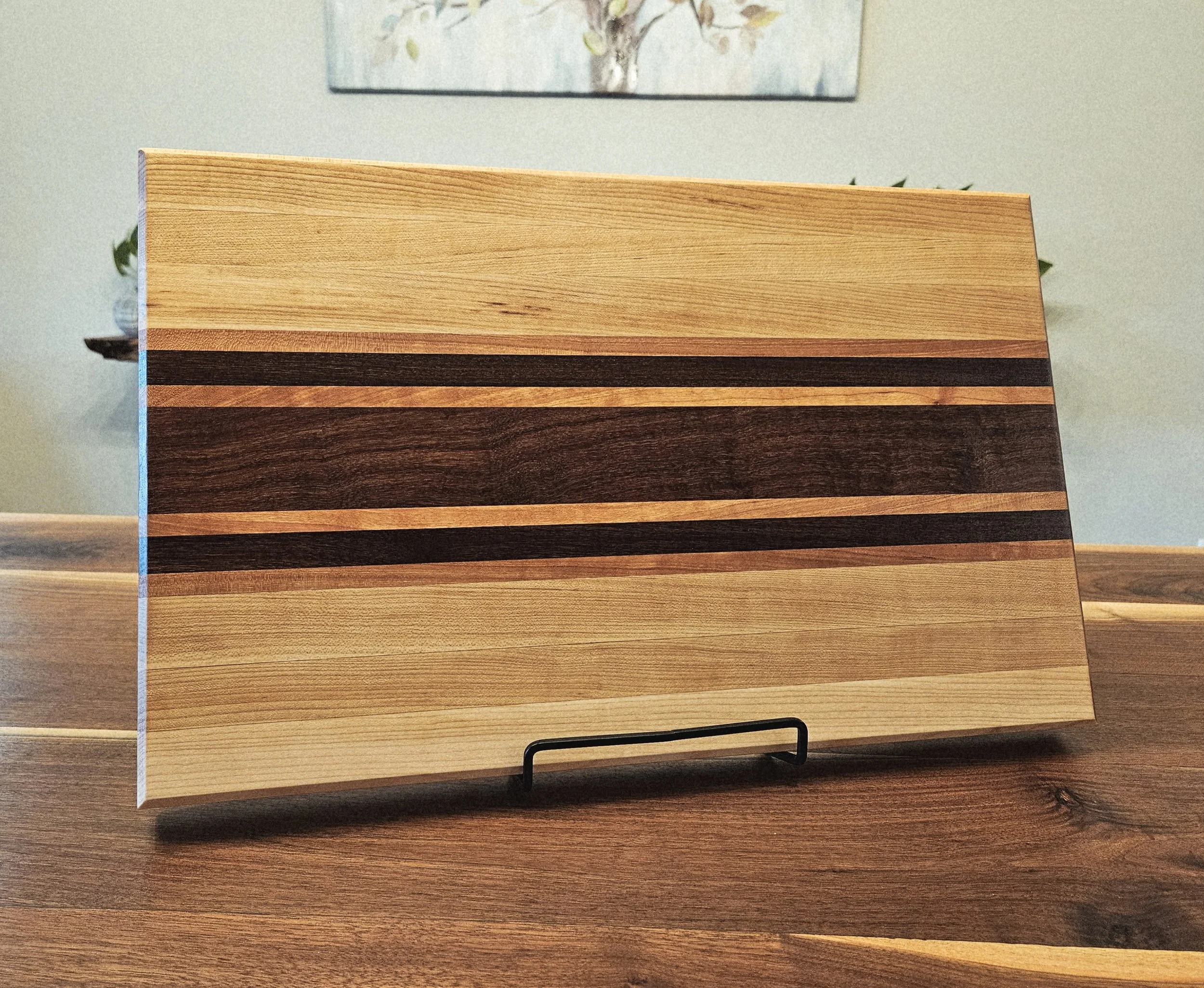 The Gentleman - Large Cutting Board