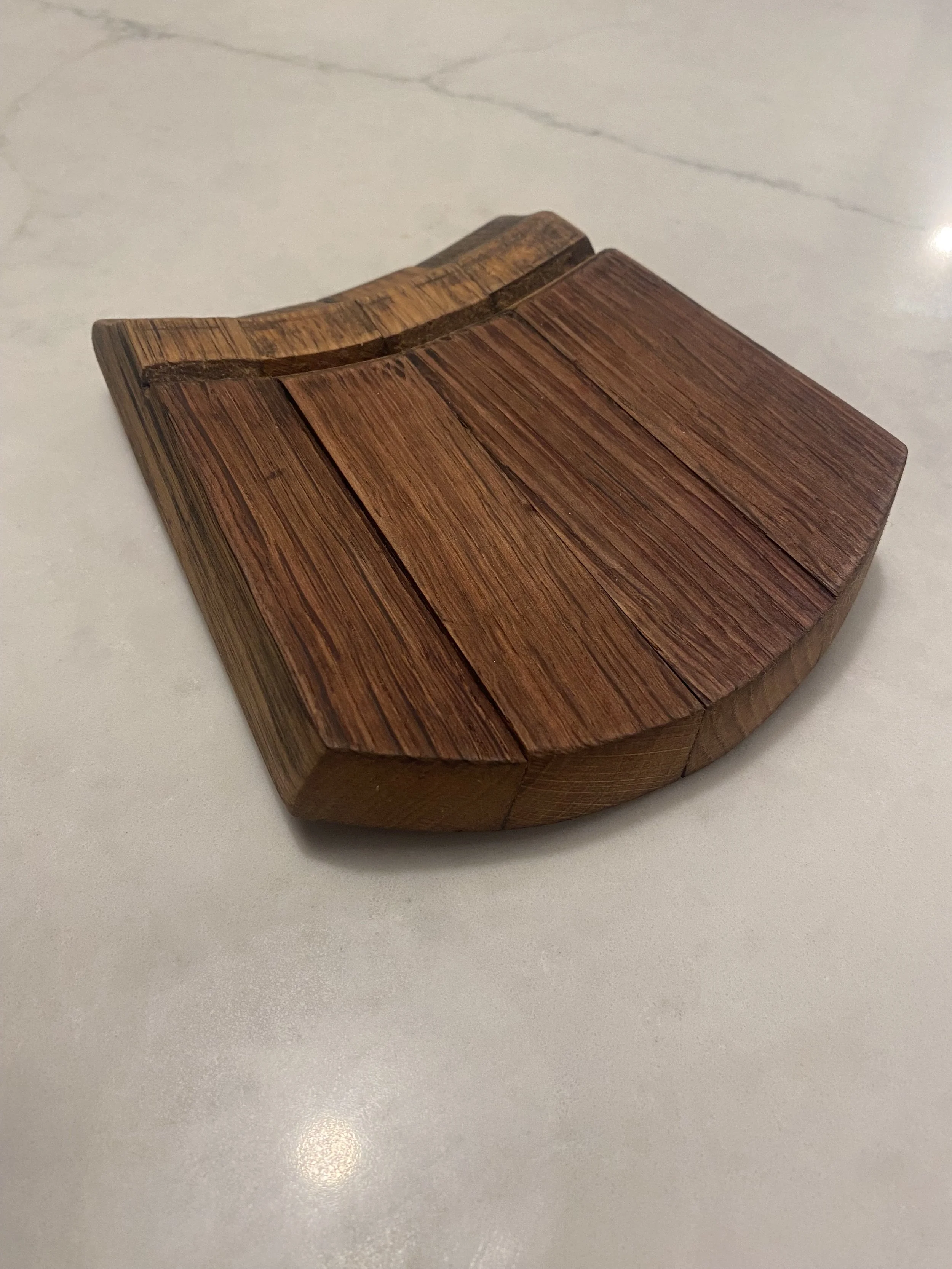 Centerpiece from used French oak wine barrel staves