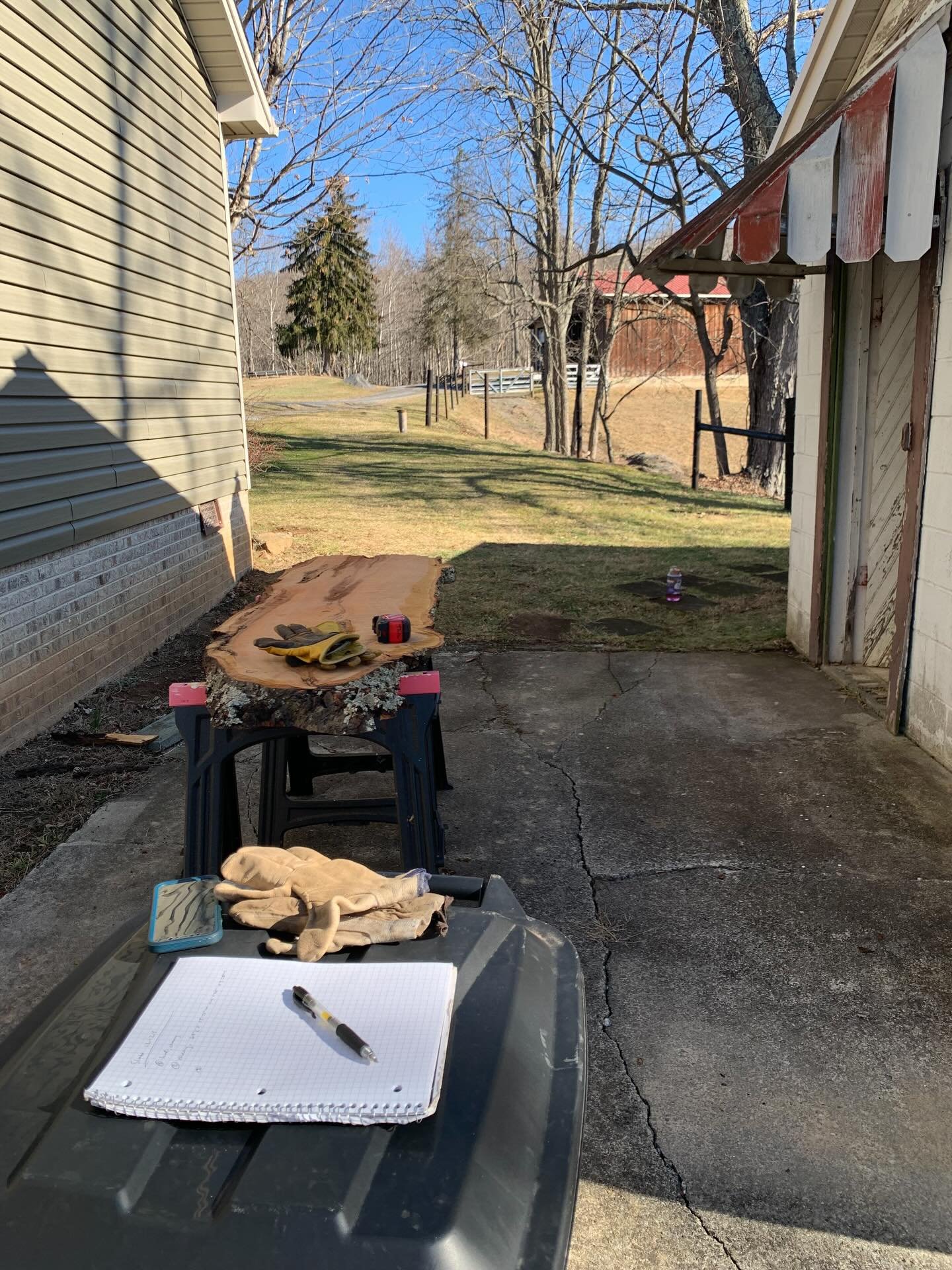 ☀️Beautiful day to inventory📋

Checking our slabs and cookies into the Trashwood inventory. Grateful for a mild day on Christmas Eve. #nodaysoff #christmaseve #allismerryandbright #thinktrashythoughts