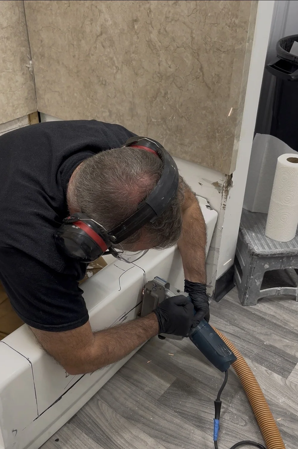 Tub Cut installation cutting process