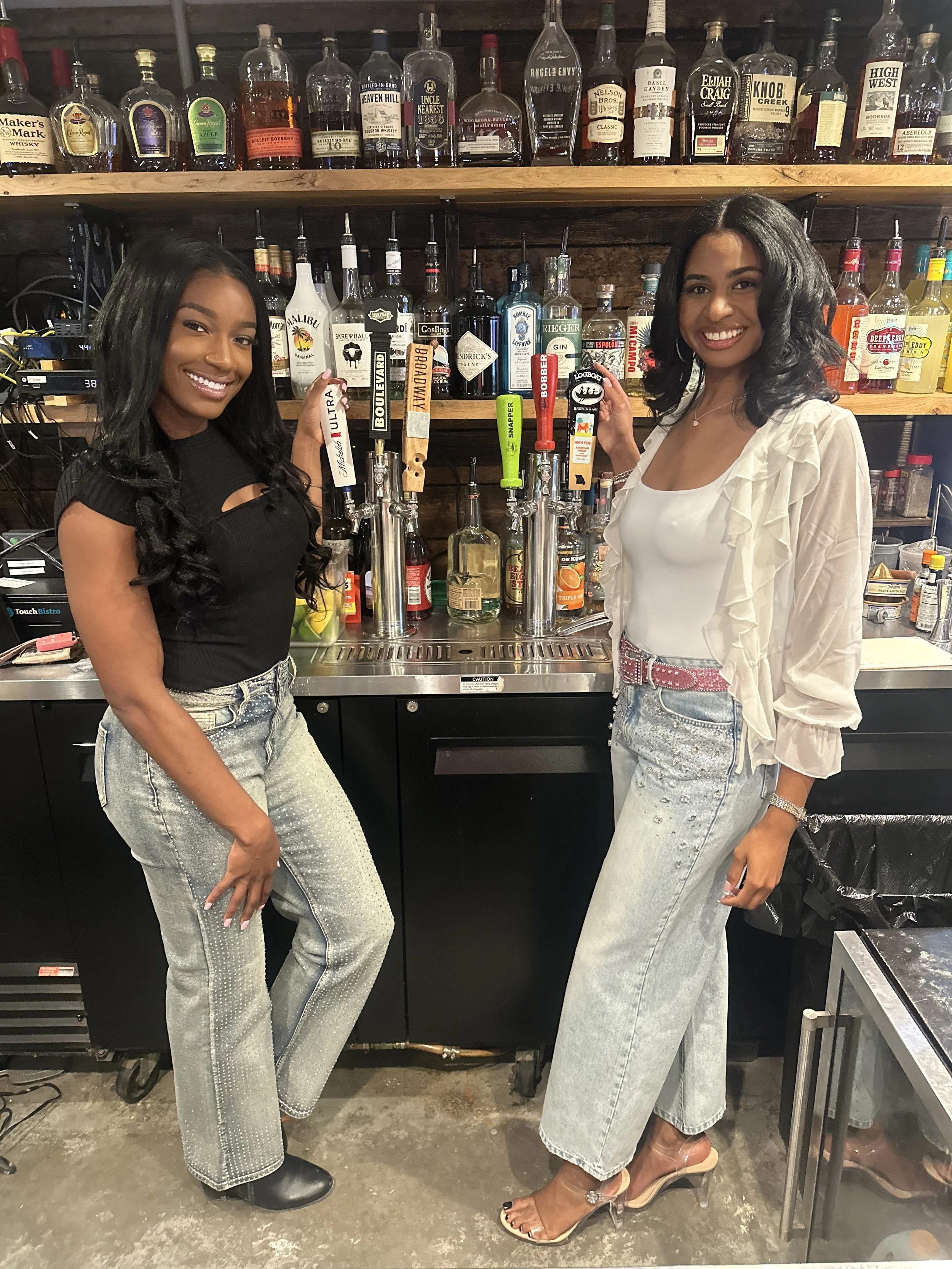 Celebrity Bartender Night - WIN