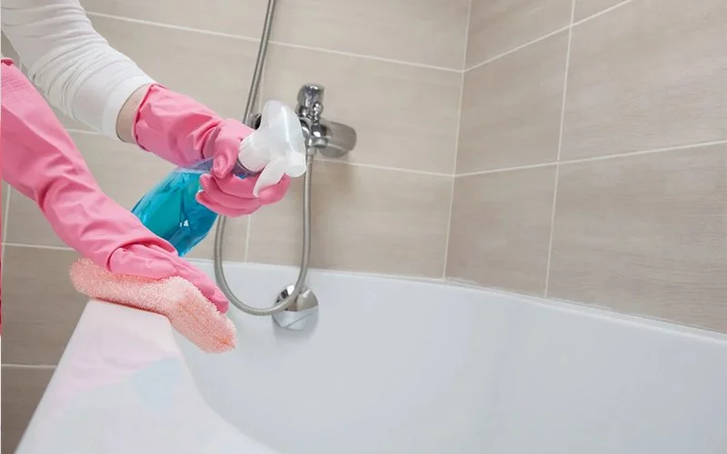 Bathroom cleaning in Edmond