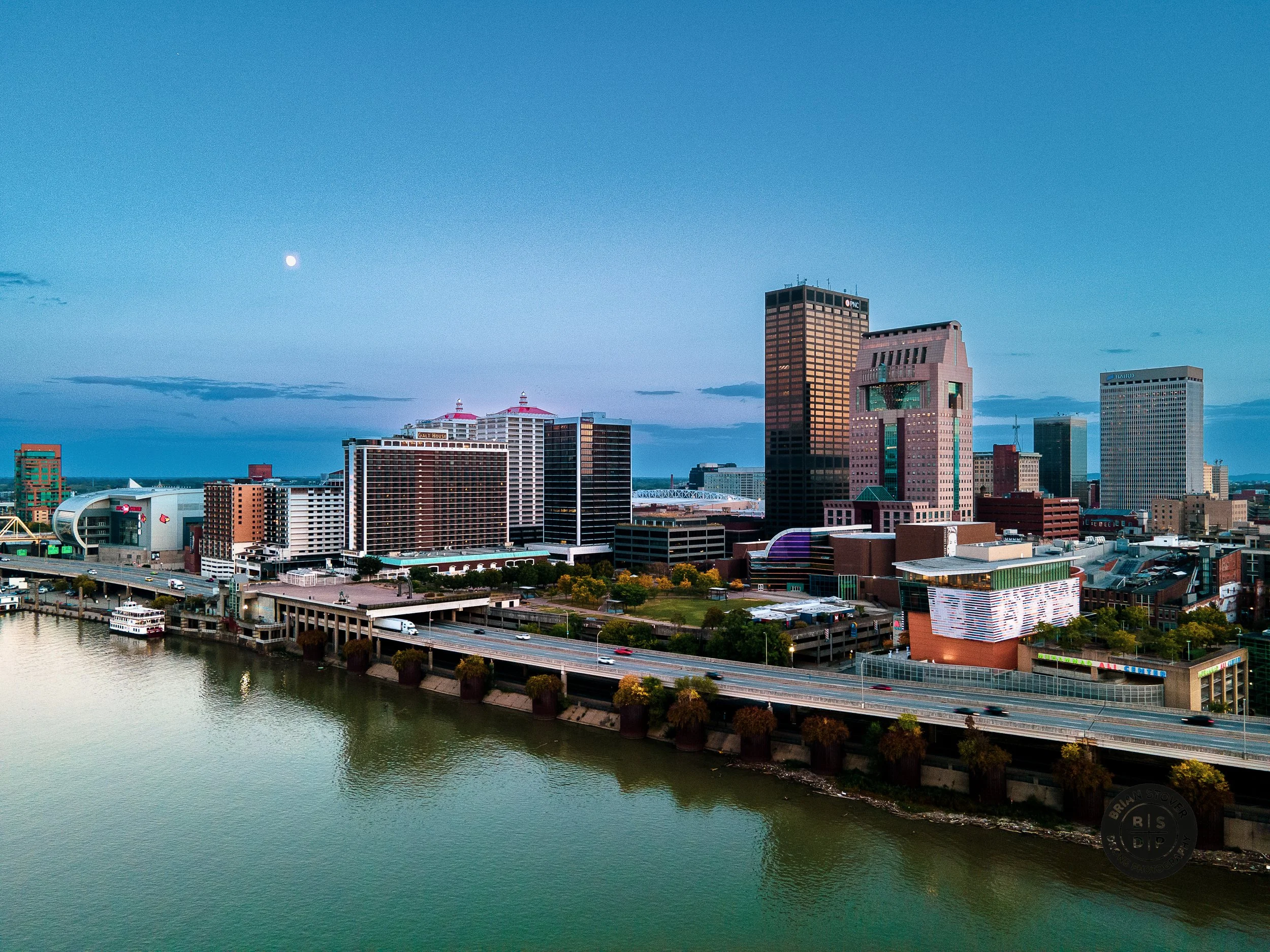 Louisville, KY, October 2022