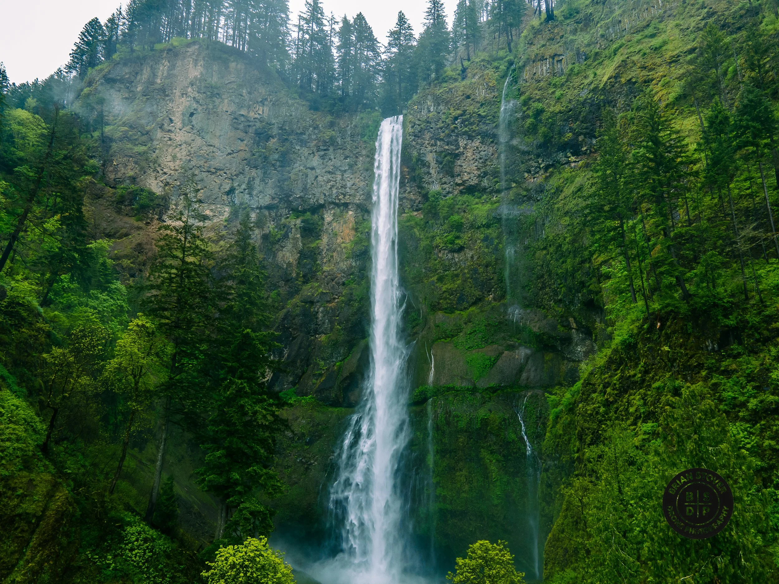 Multnomah Falls, Cascade Locks, OR, May 2022