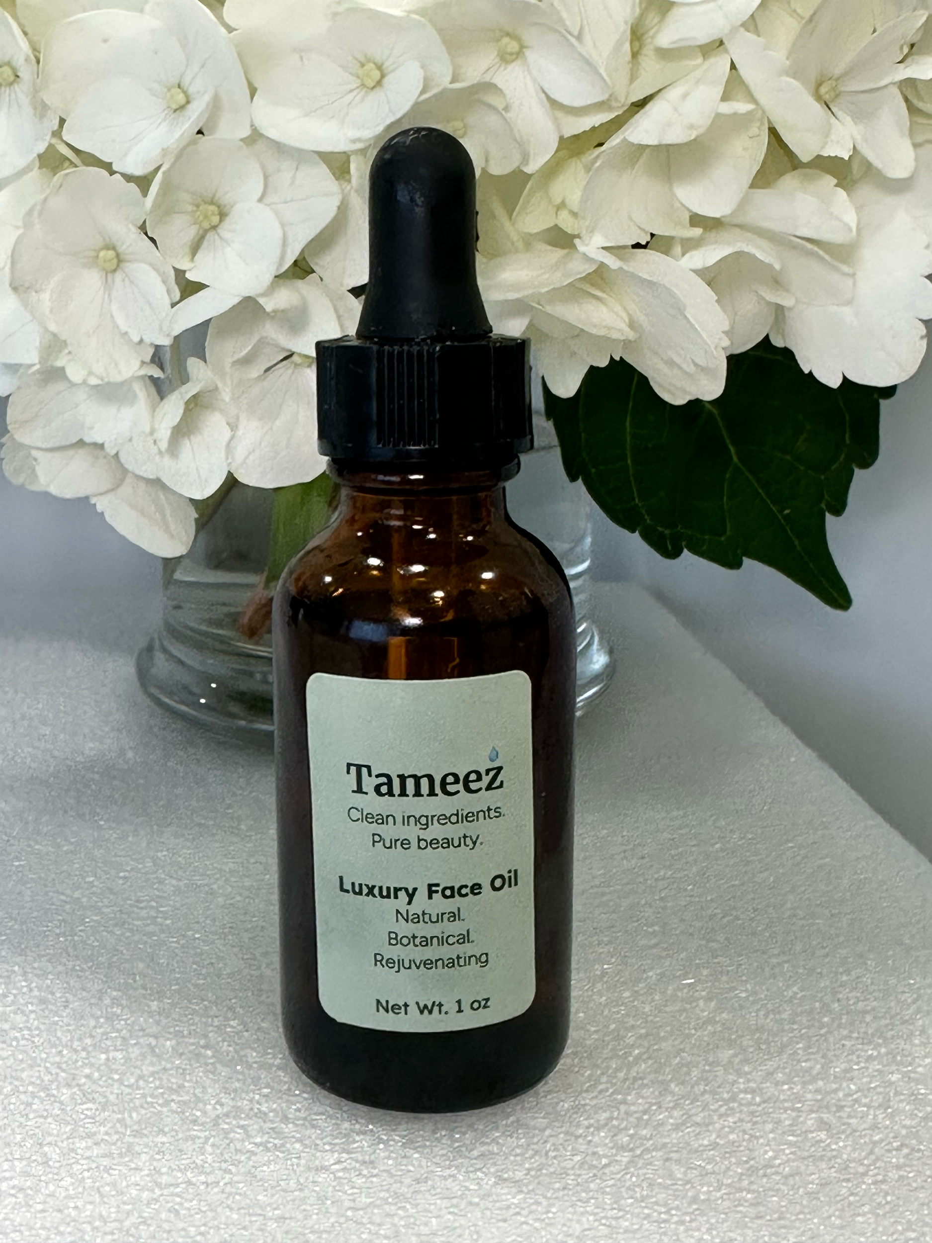 Luxury Face Oil - Natural. Botanical. Rejuvenating.