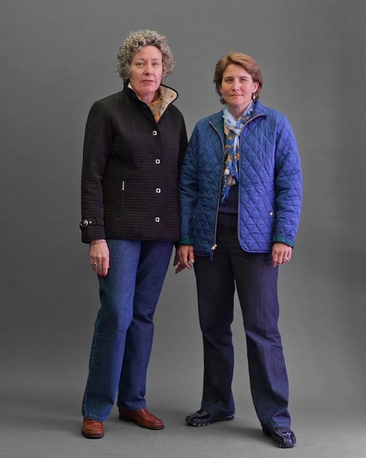 Denise and Michelle. Gold Coast, Chicago. #iamchicago #chicagoan #chicago #portrait #portraiture #fashion #chicagofashion #neighborhood #streetfashion #photography #photography #chitown #chiberia