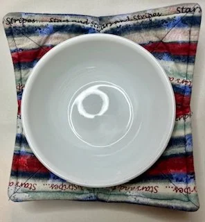 6 inch Bowl Cozie patriotic pattern.jpg