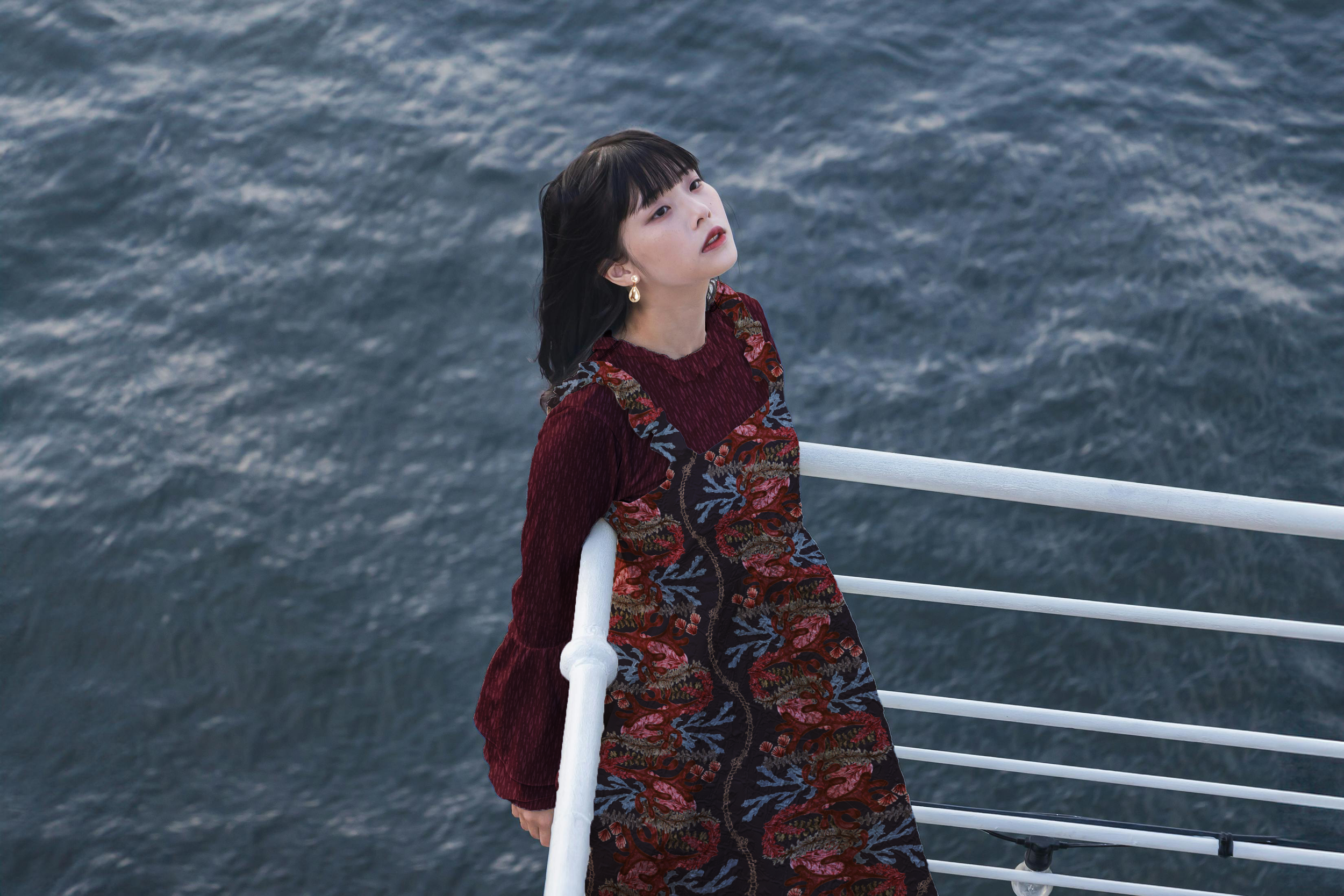 Ship to Wreck_mockup2+8_EllaPerry.png