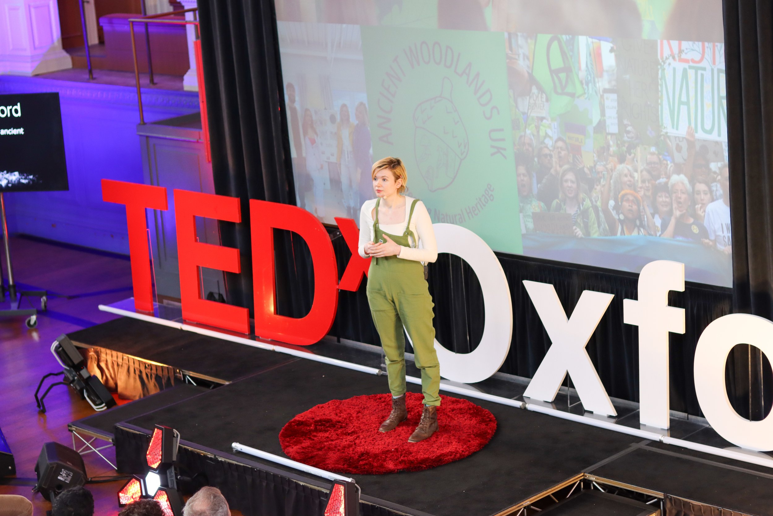 Lucy Grabe-Watson at TEDx Oxford speaking, January 2026 official picture, full body 