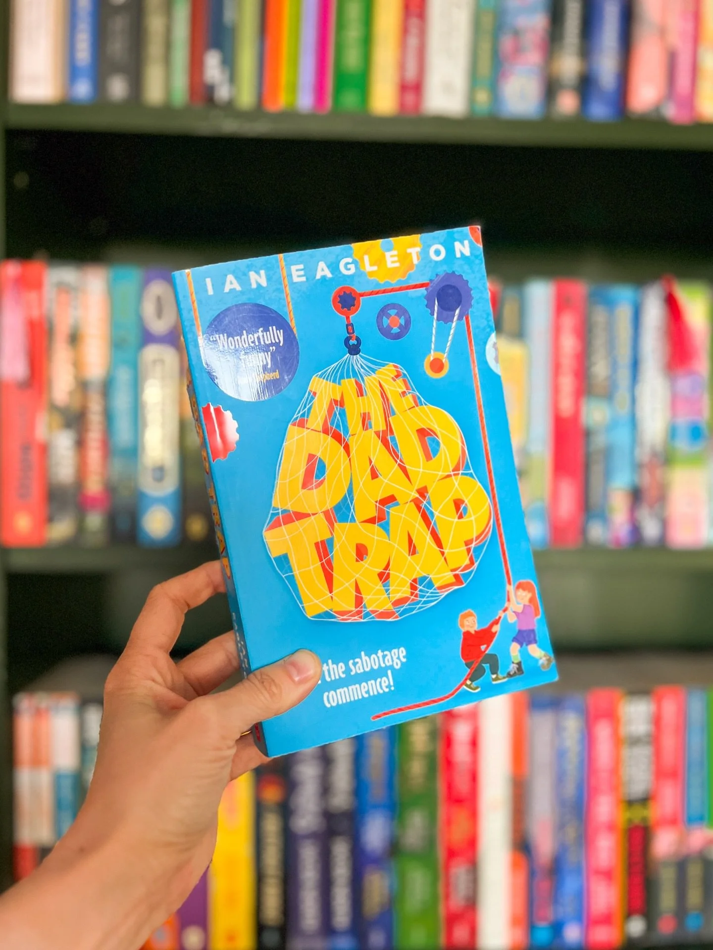 The Dad Trap by @ian.eagleton 💛
Oh my goodness, what a book! I read somewhere this book had neurodivergent representation which is why I picked it up. But I didn&rsquo;t expect to love it as much as I did! William&rsquo;s voice is so adorable. He ke