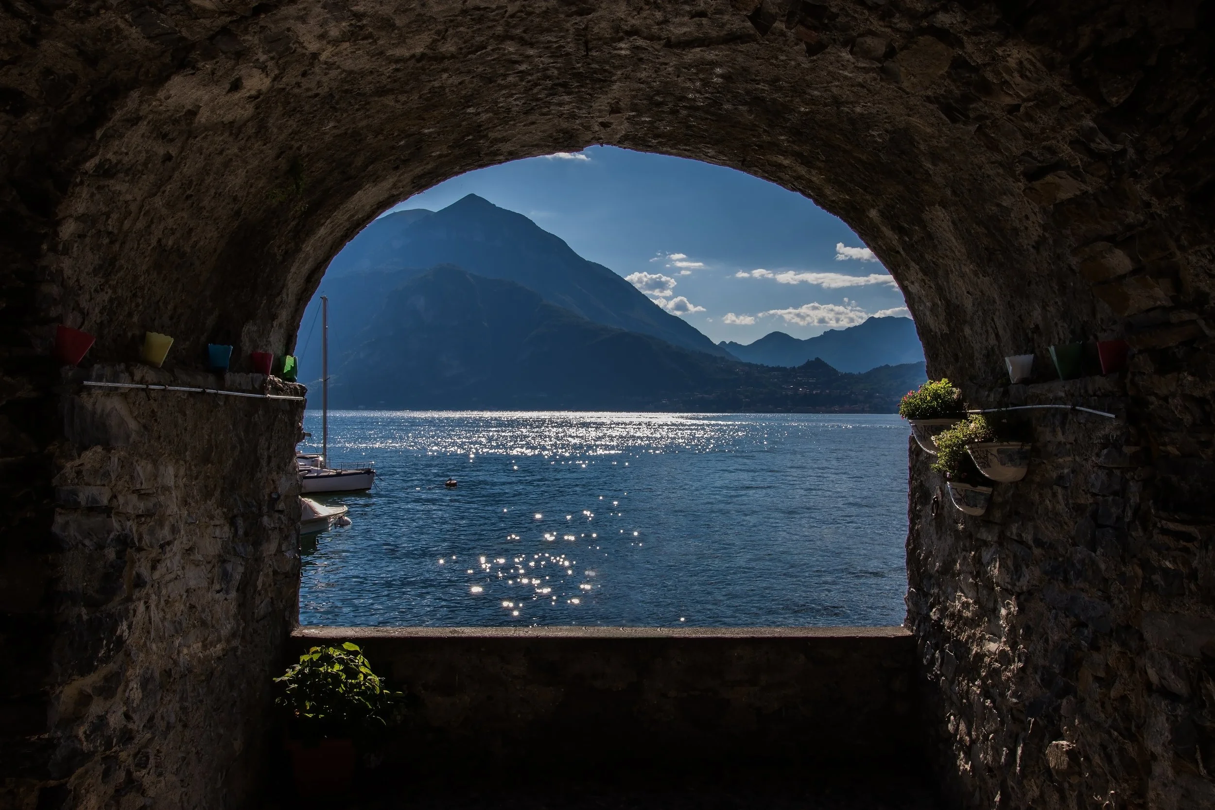 varenna tunnel_pillar removed1.psd.jpg