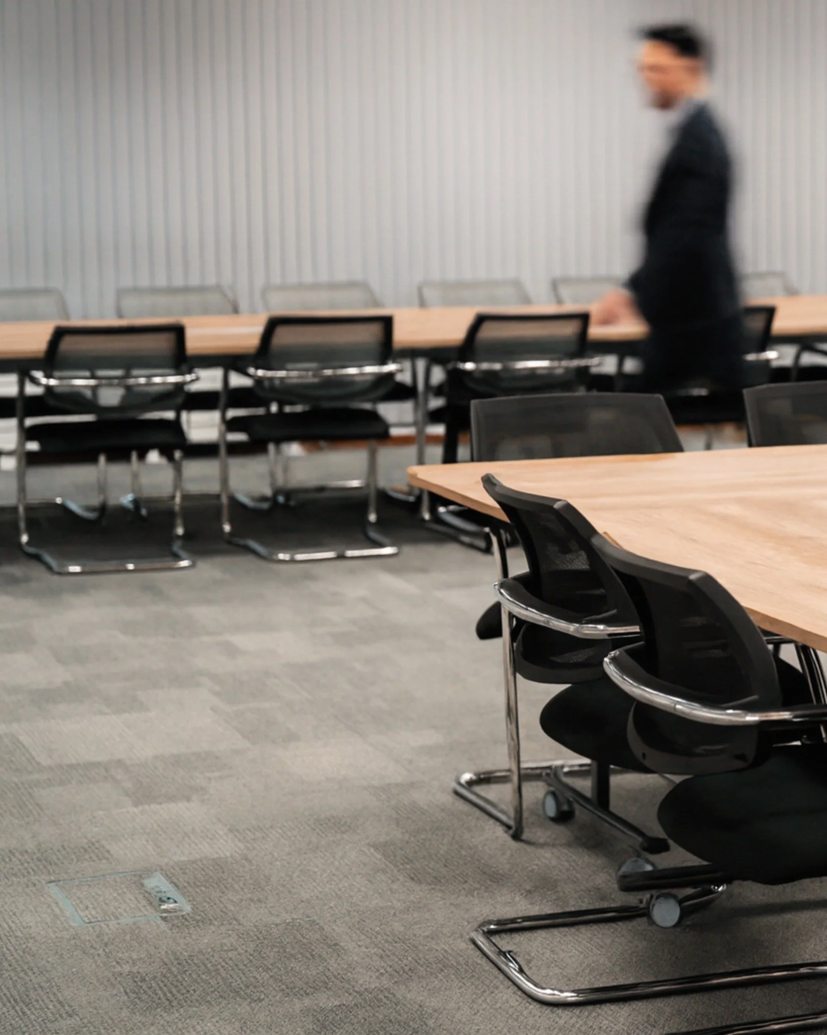 Knightstor Office Furniture