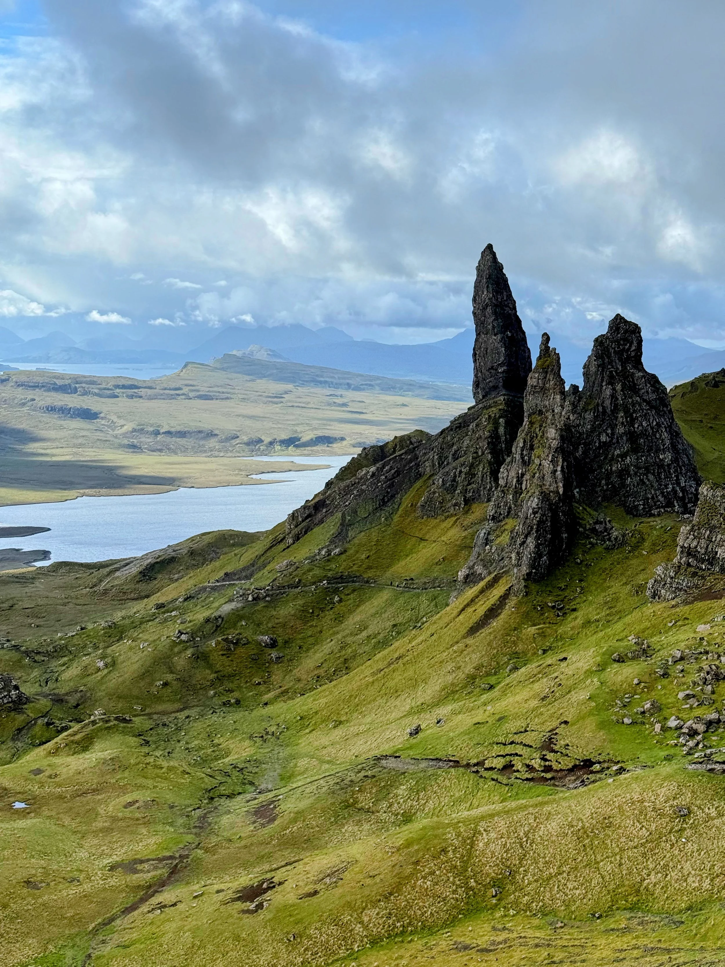 Scotland Road Trip: What It’s Really Like Driving Through the Highlands