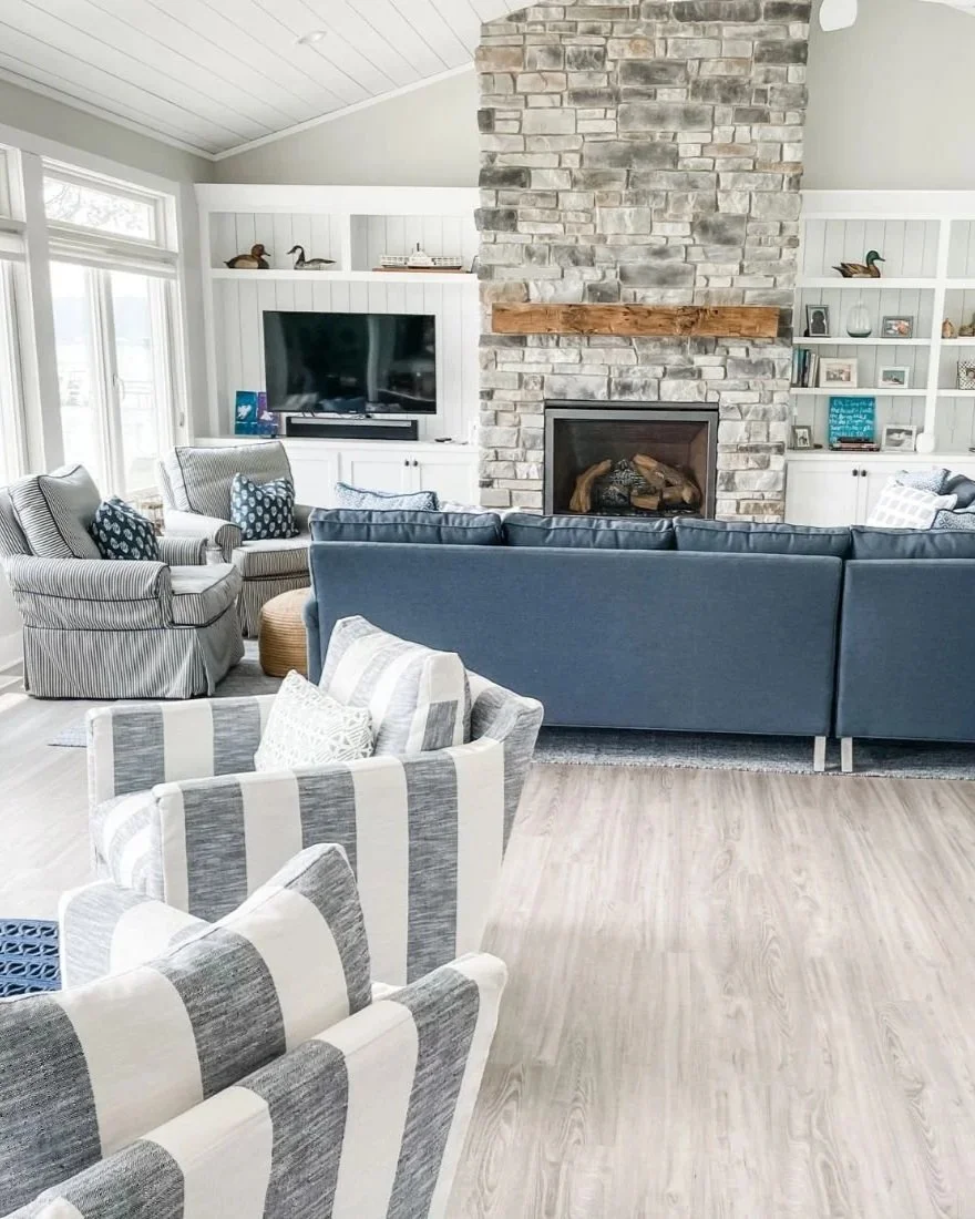 LAKEHOUSE REMODEL