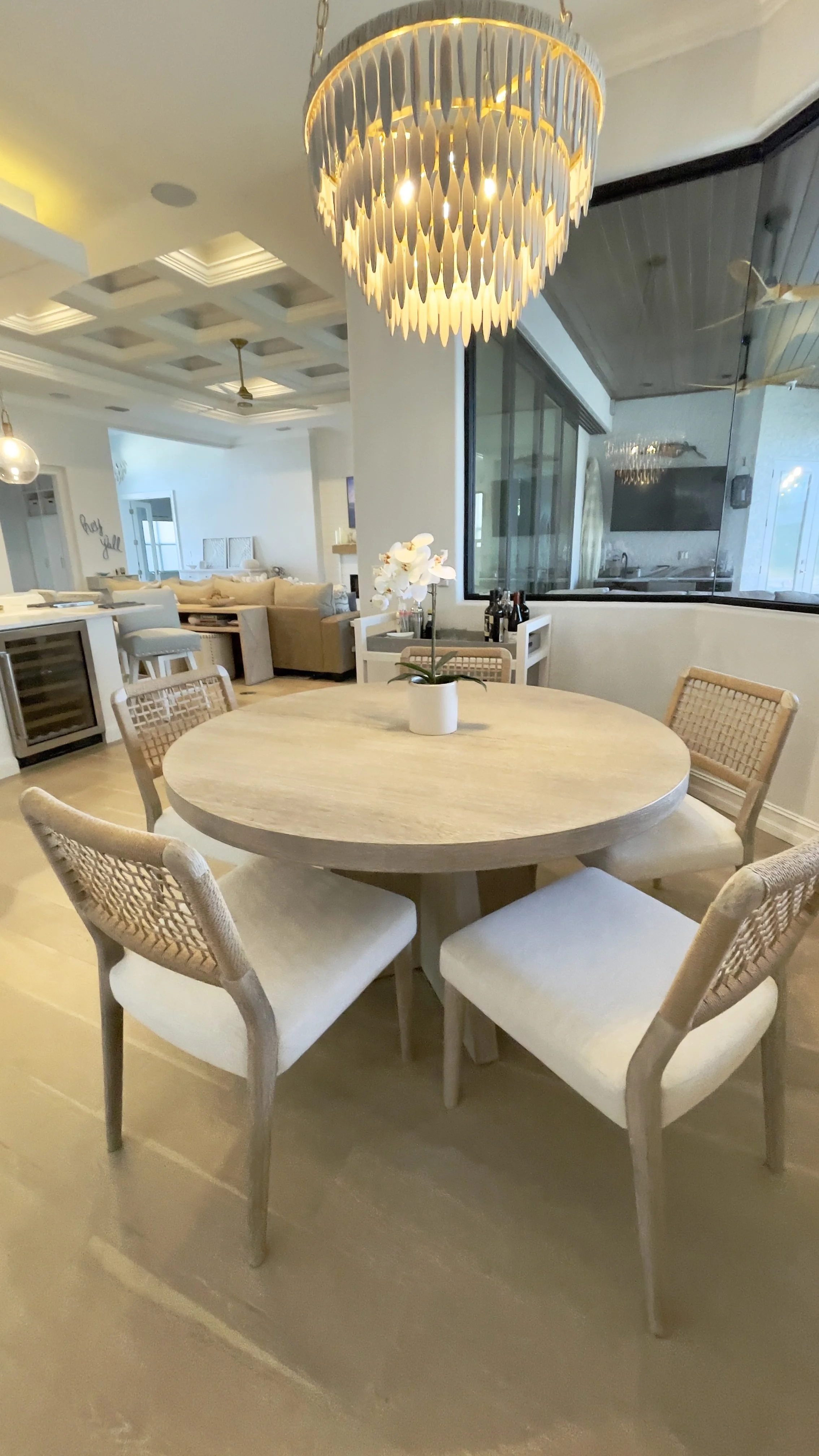 Cris Dining Set 2.jpg