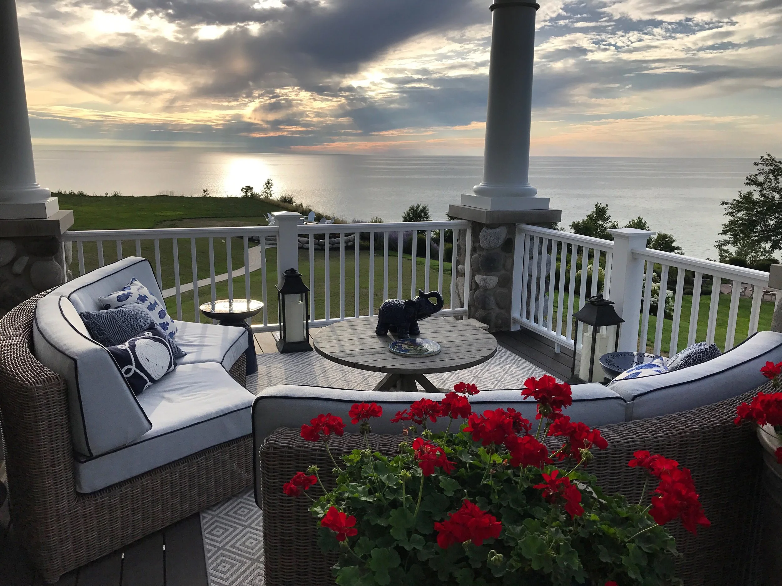 South Haven Sag Harbor Curved.JPG