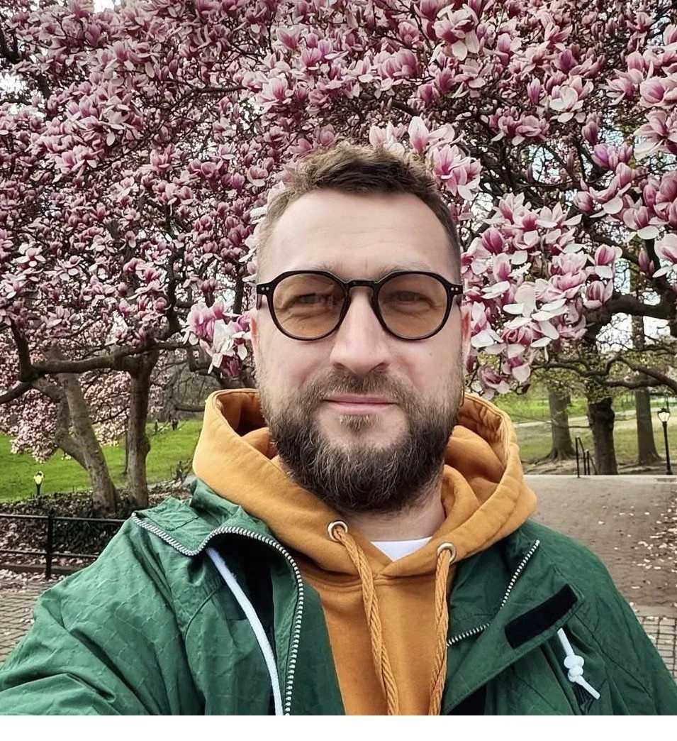 Testimonial from Eugene, marketing specialist, highlighting improved presentation and communication skills after coaching