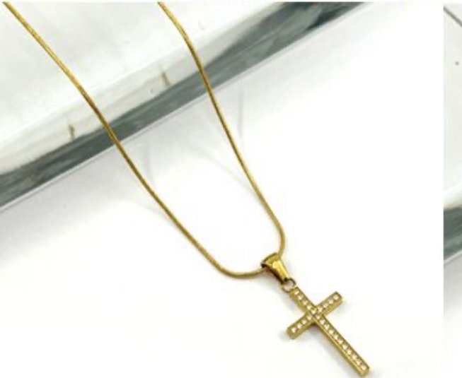 Ivy Fashion Gold Cross Necklace