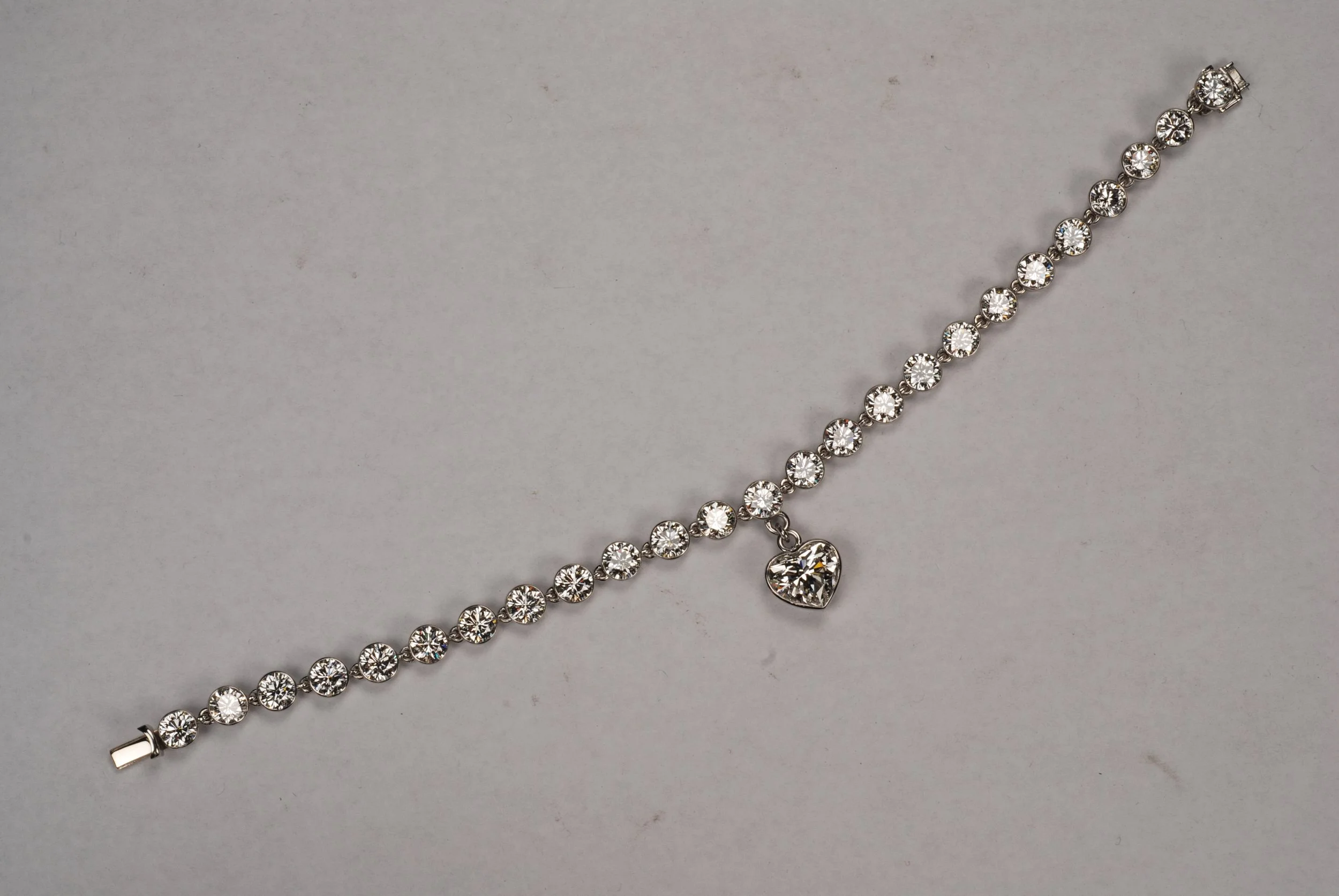 Bezel BR Tennis Bracelet w: HS Dangle Charm.JPG
