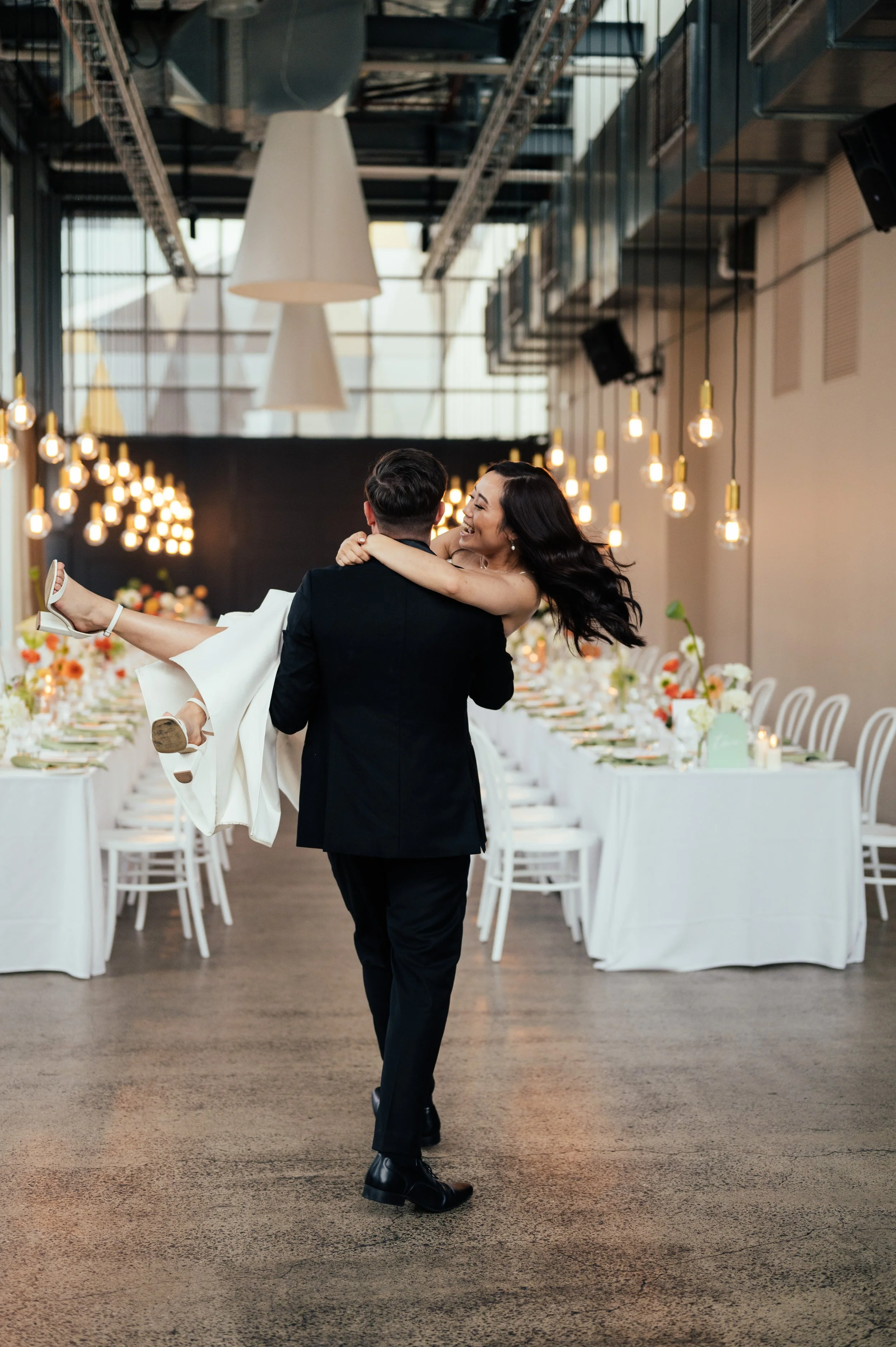 Melbourne-city-summer-wedding-matt-and-caro-1-611.jpg