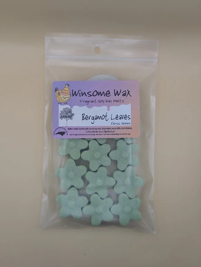 Bergamot Leaves Front.jpg