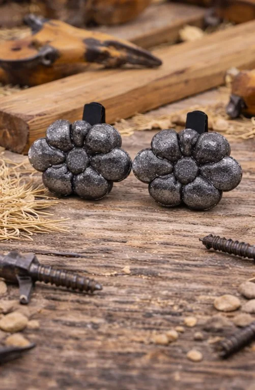 Papas Workshop Table .jpg