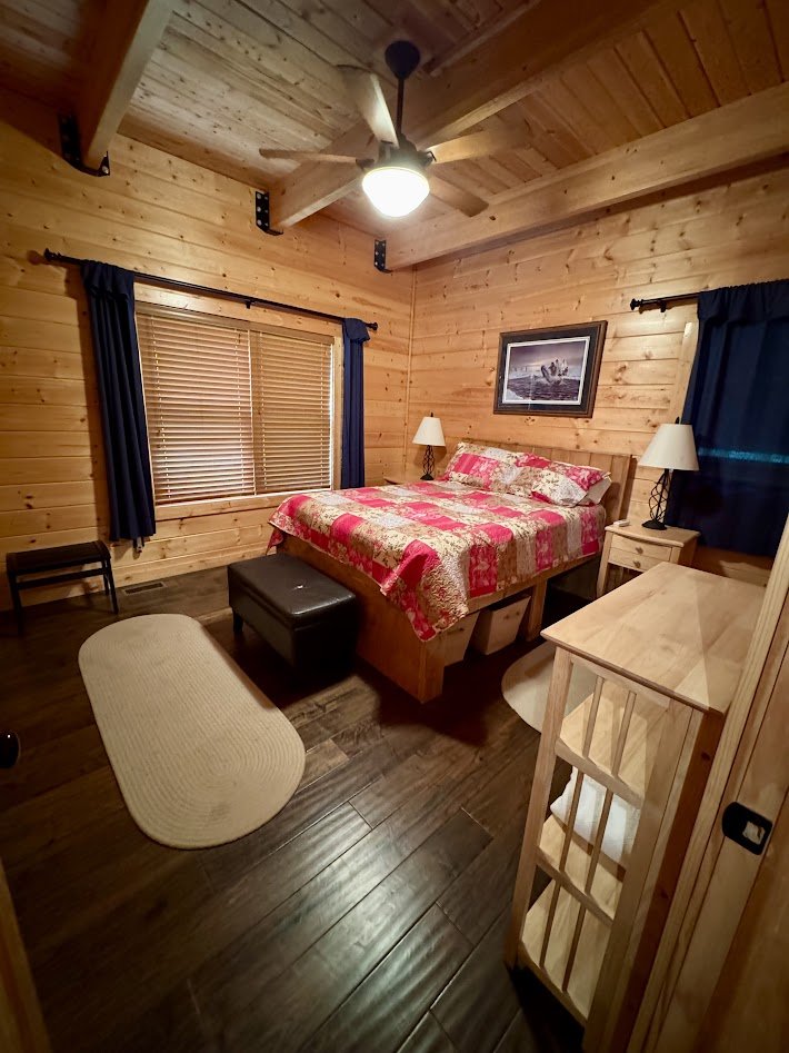 Bedroom #2 - queen bed