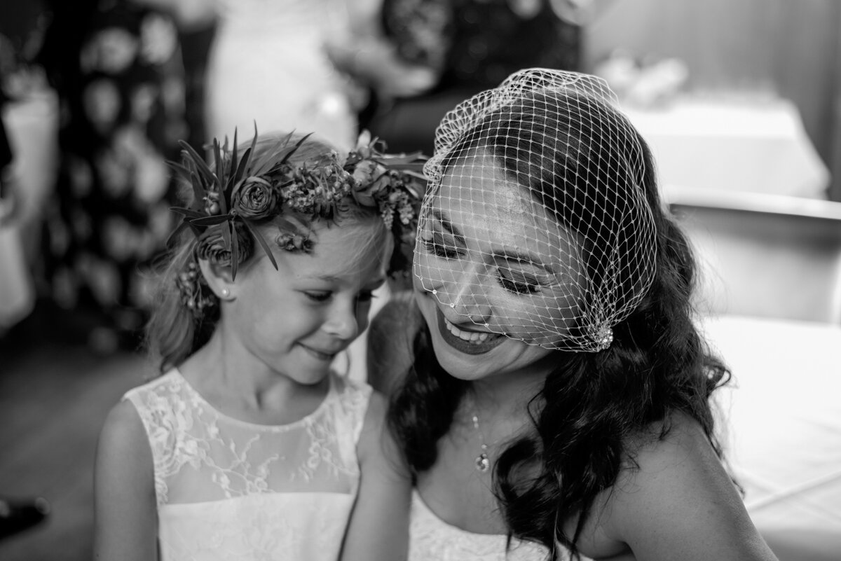 064_JuliaZavePhotography_weddings.jpg