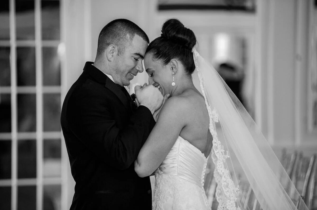 042_JuliaZavePhotography_weddings.jpg