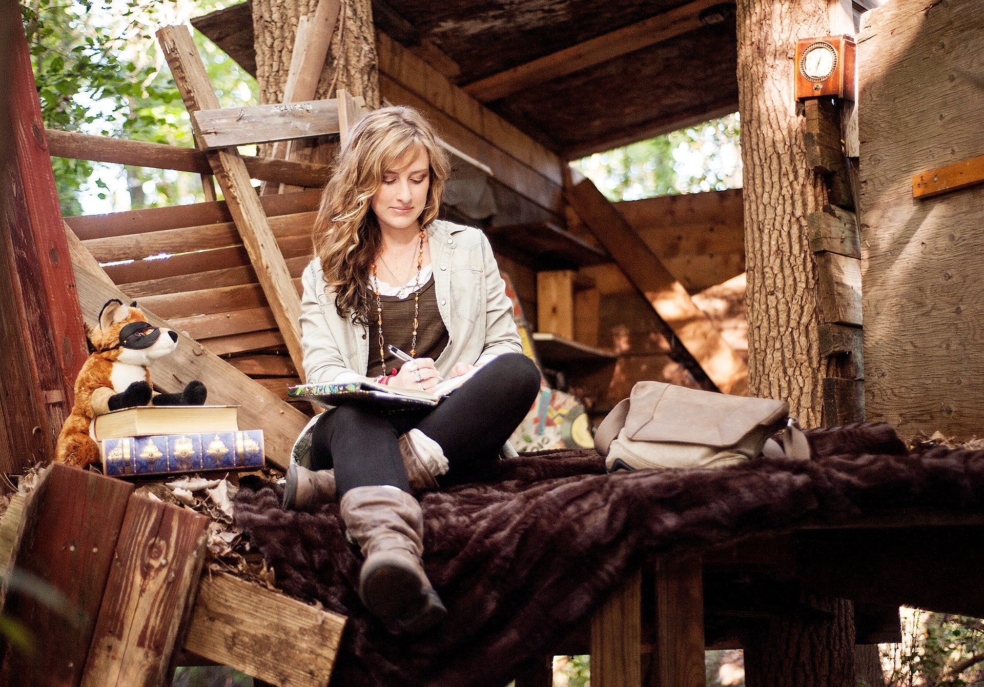 WEXT Calendar_09.jpg