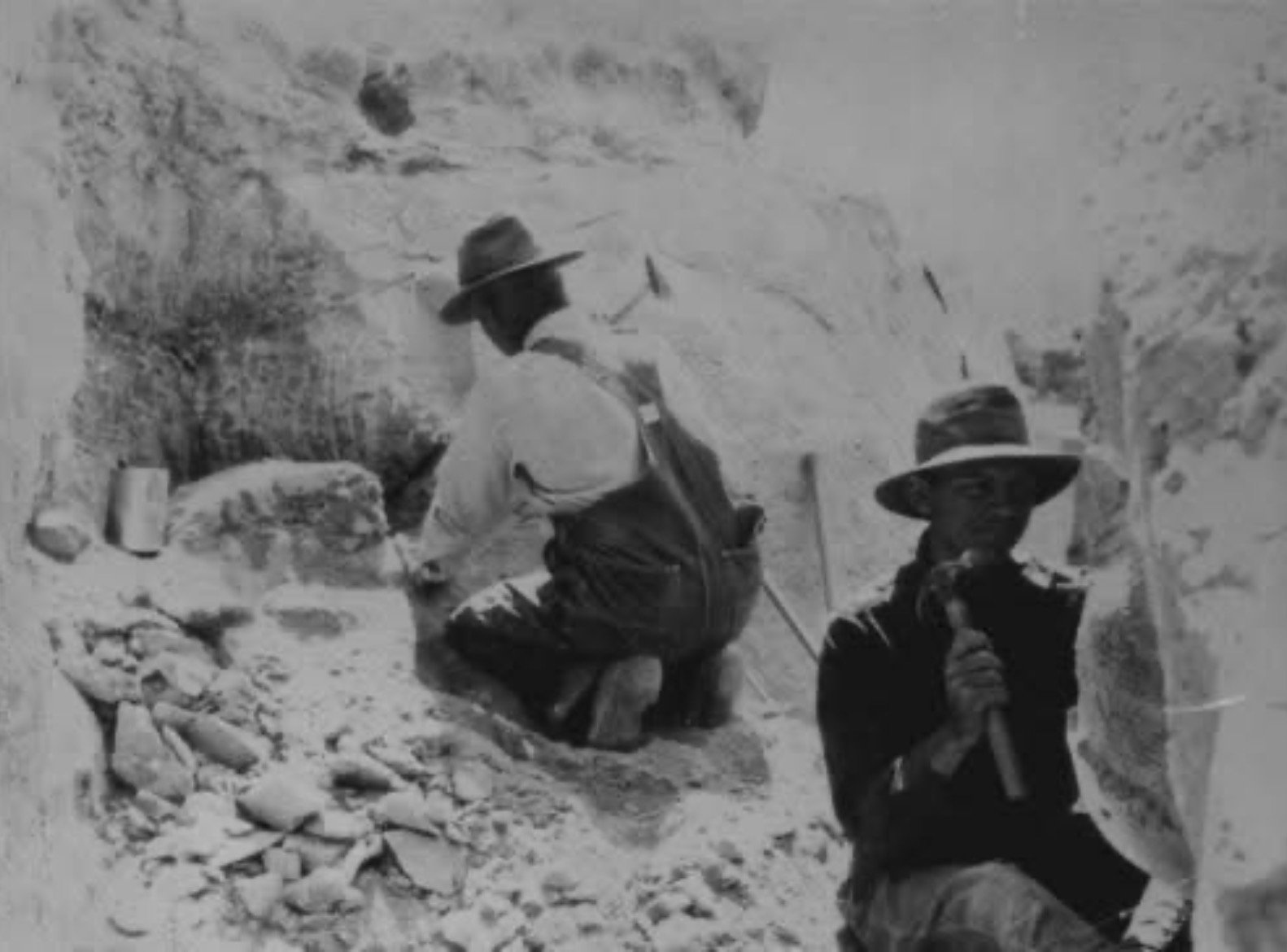 Field School Evening Program: From Early Naturalists of the Plains to the Sternberg Fossil Lab. Presentation by Ian Trevethan