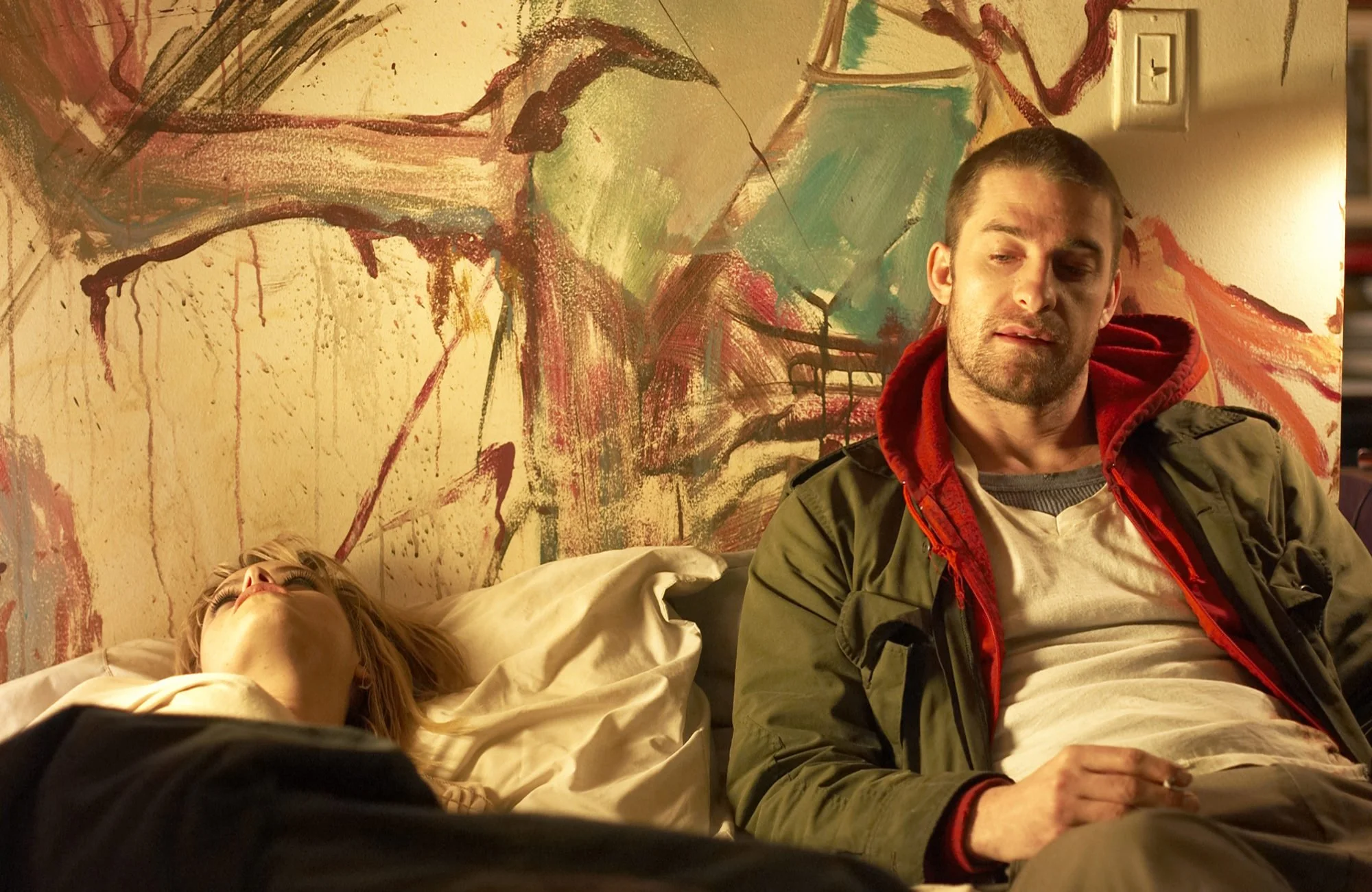 Taryn Manning and Scott Speedman in WEIRDSVILLE