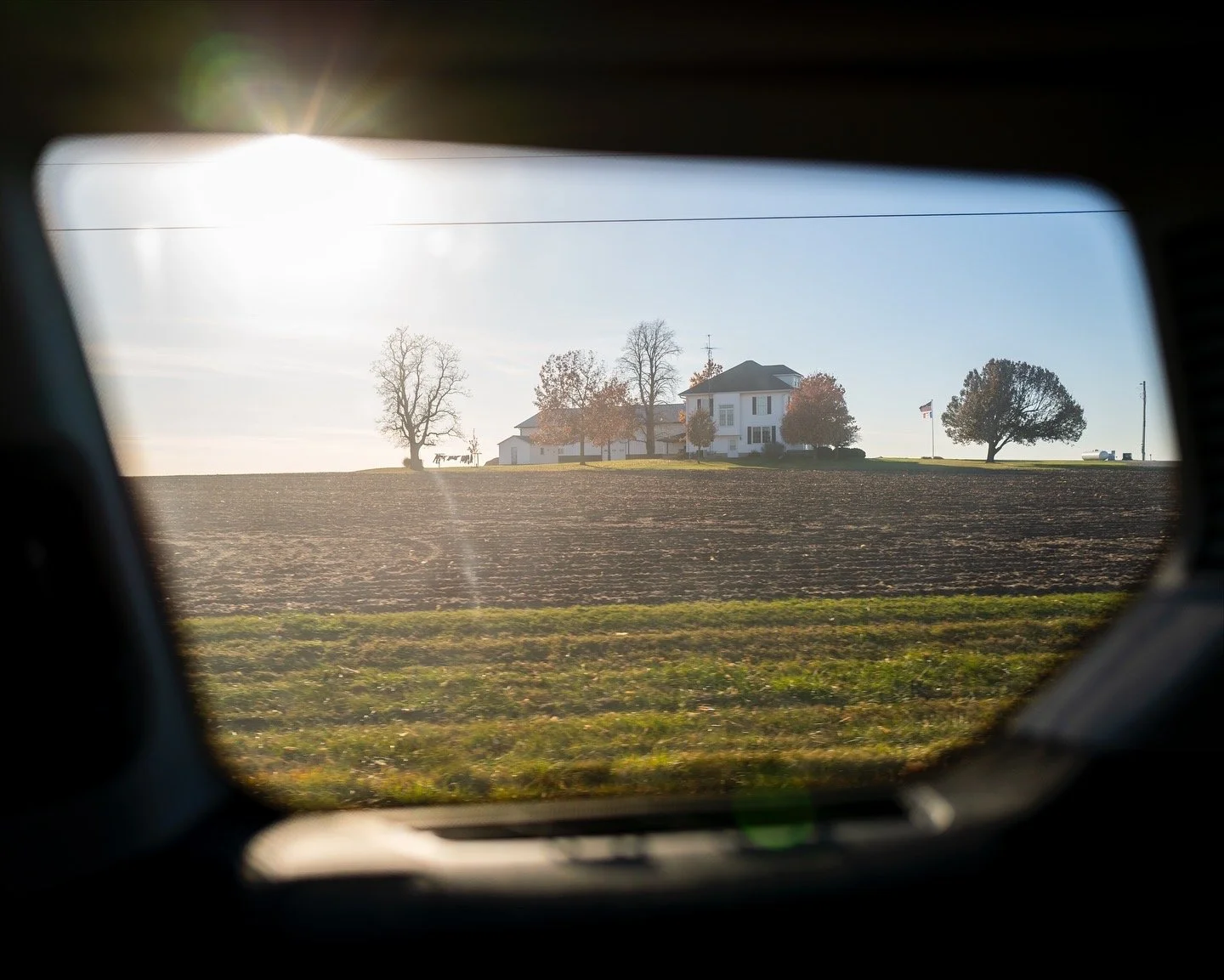 American Roadtrip Back Windows 5.JPG